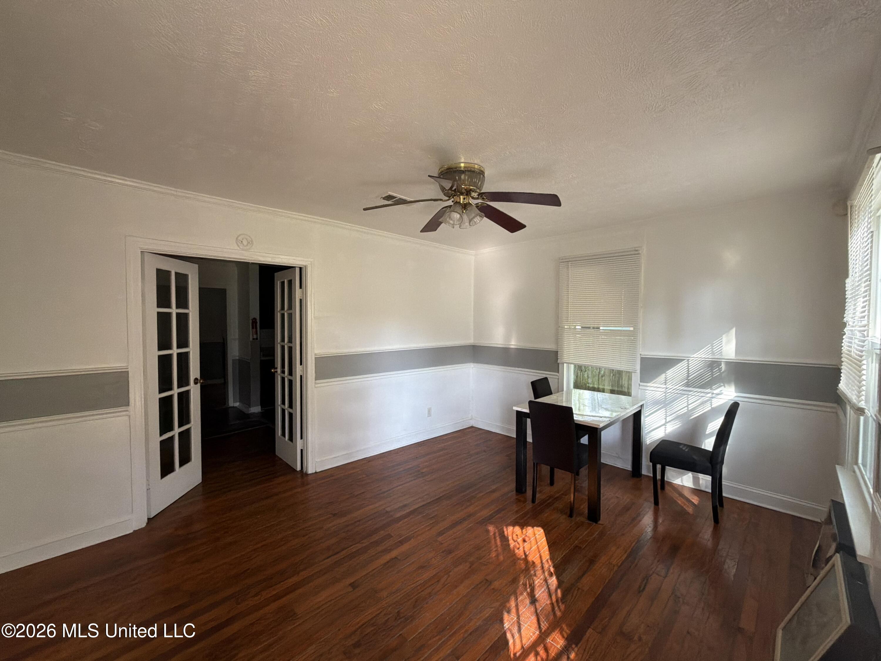 148 Shadowlawn Drive Property Photo 4