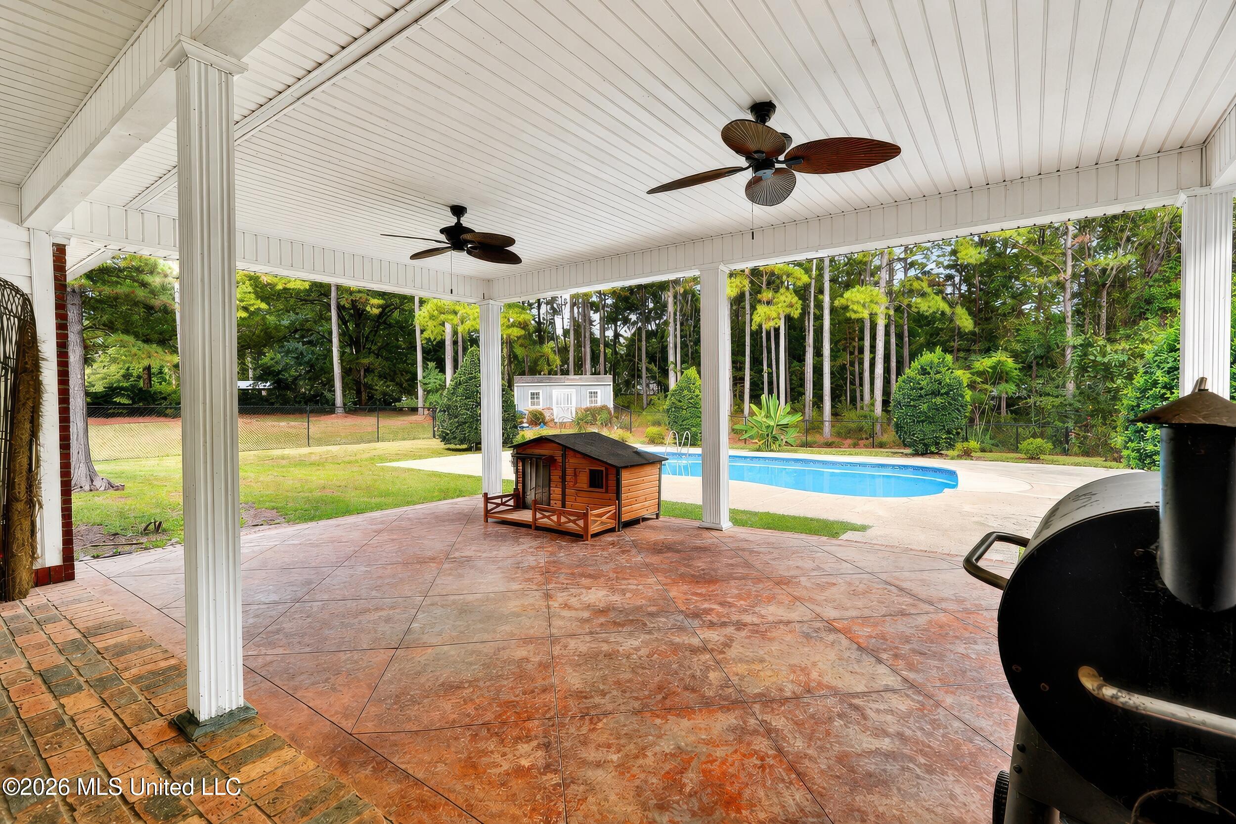 23 Oakwood Lane Property Photo 37