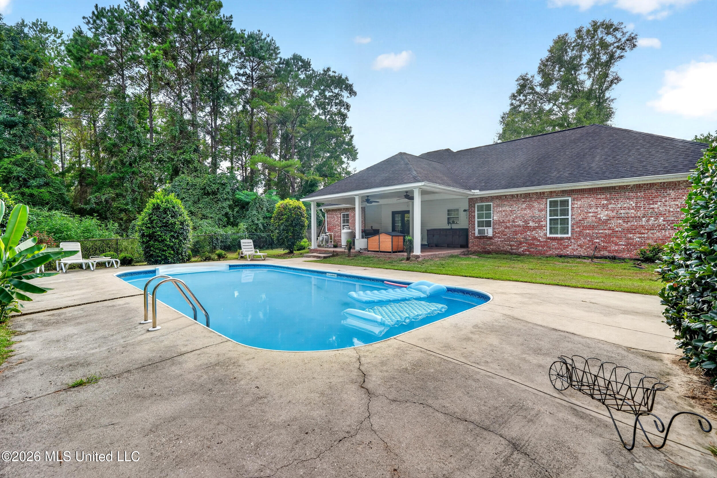 23 Oakwood Lane Property Photo 41