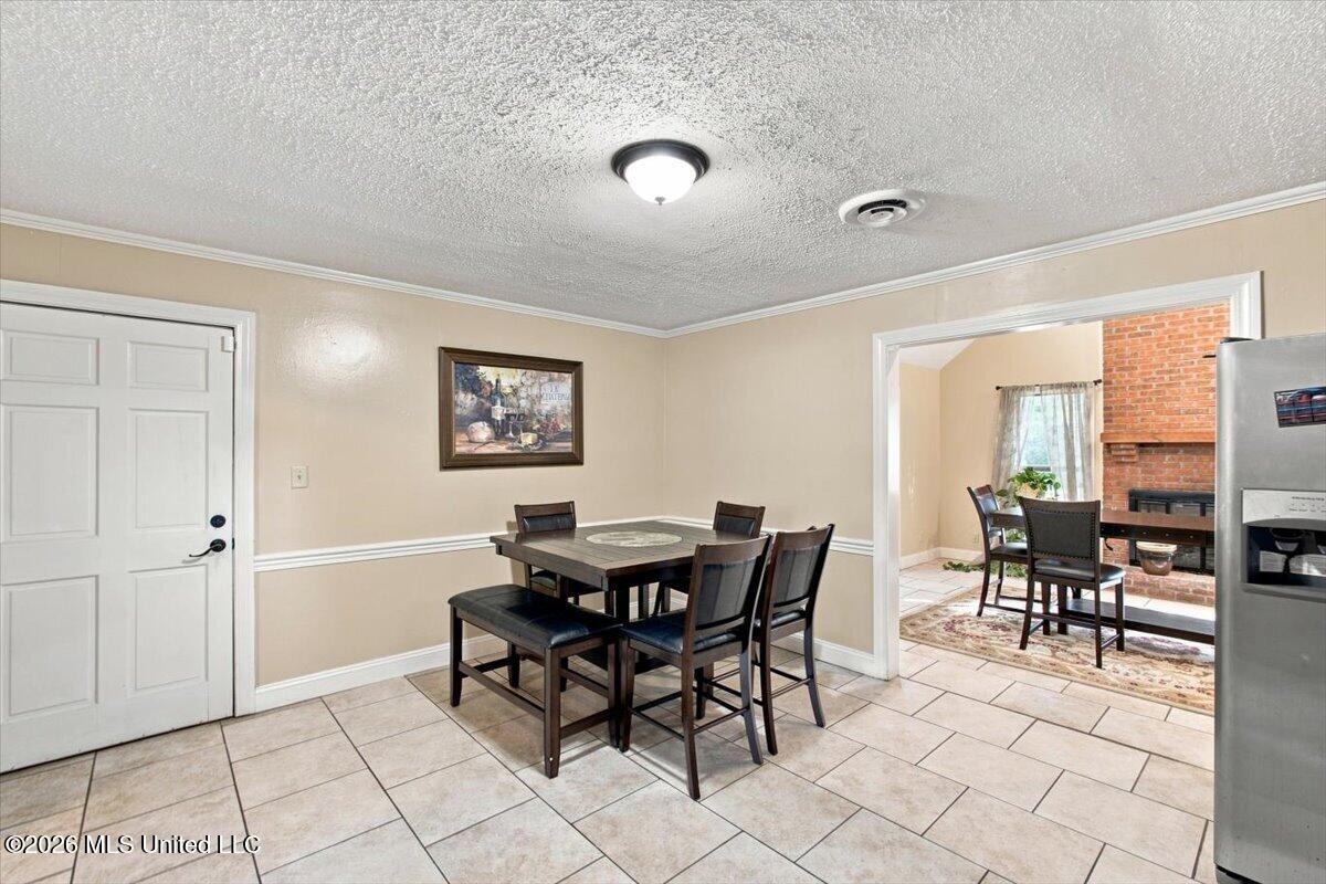 345 Valley Vista Drive Property Photo 9