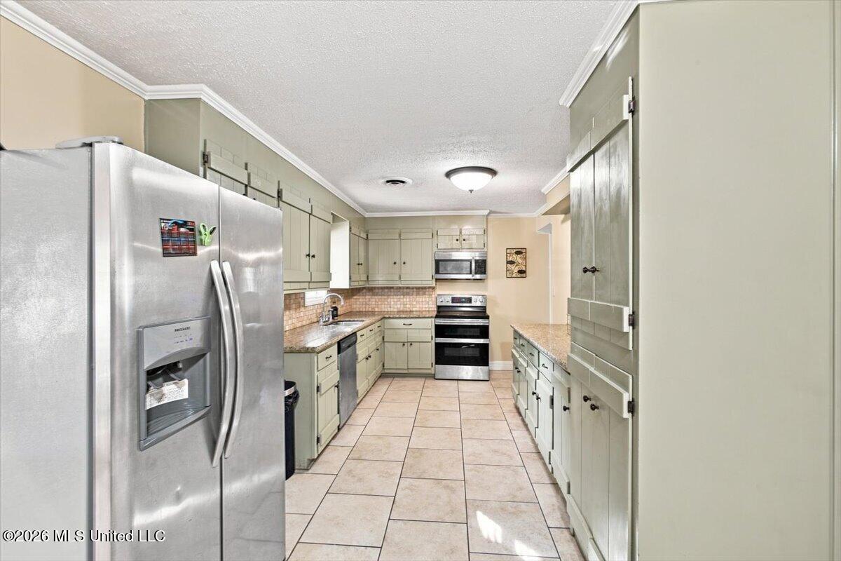345 Valley Vista Drive Property Photo 12