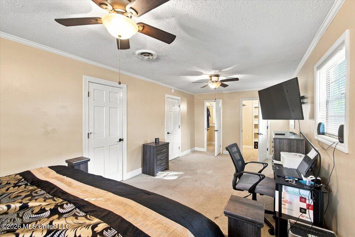 345 Valley Vista Drive Property Photo 16
