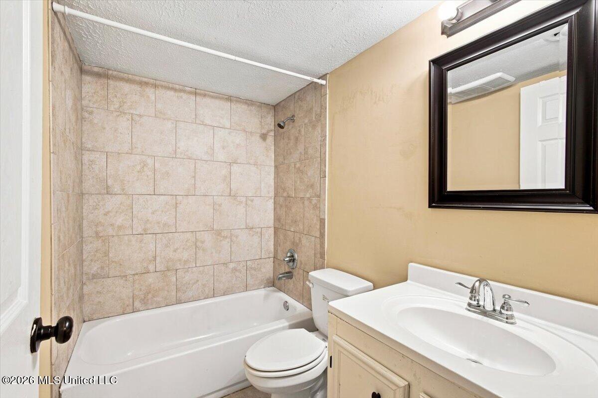 345 Valley Vista Drive Property Photo 23