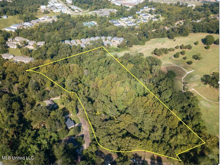 Moonmist Drive Property Photo 1