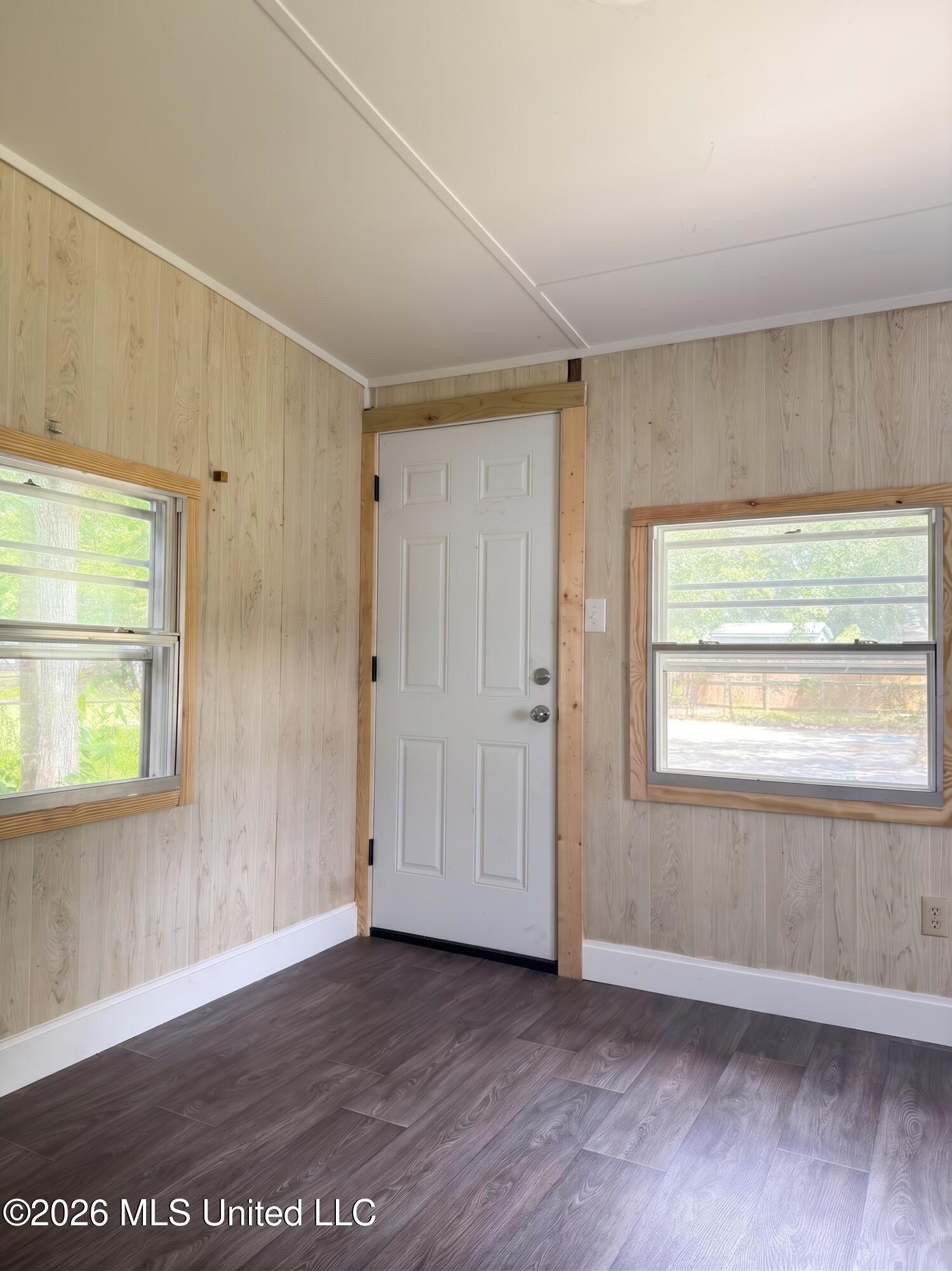 2104 8th Street Property Photo 6