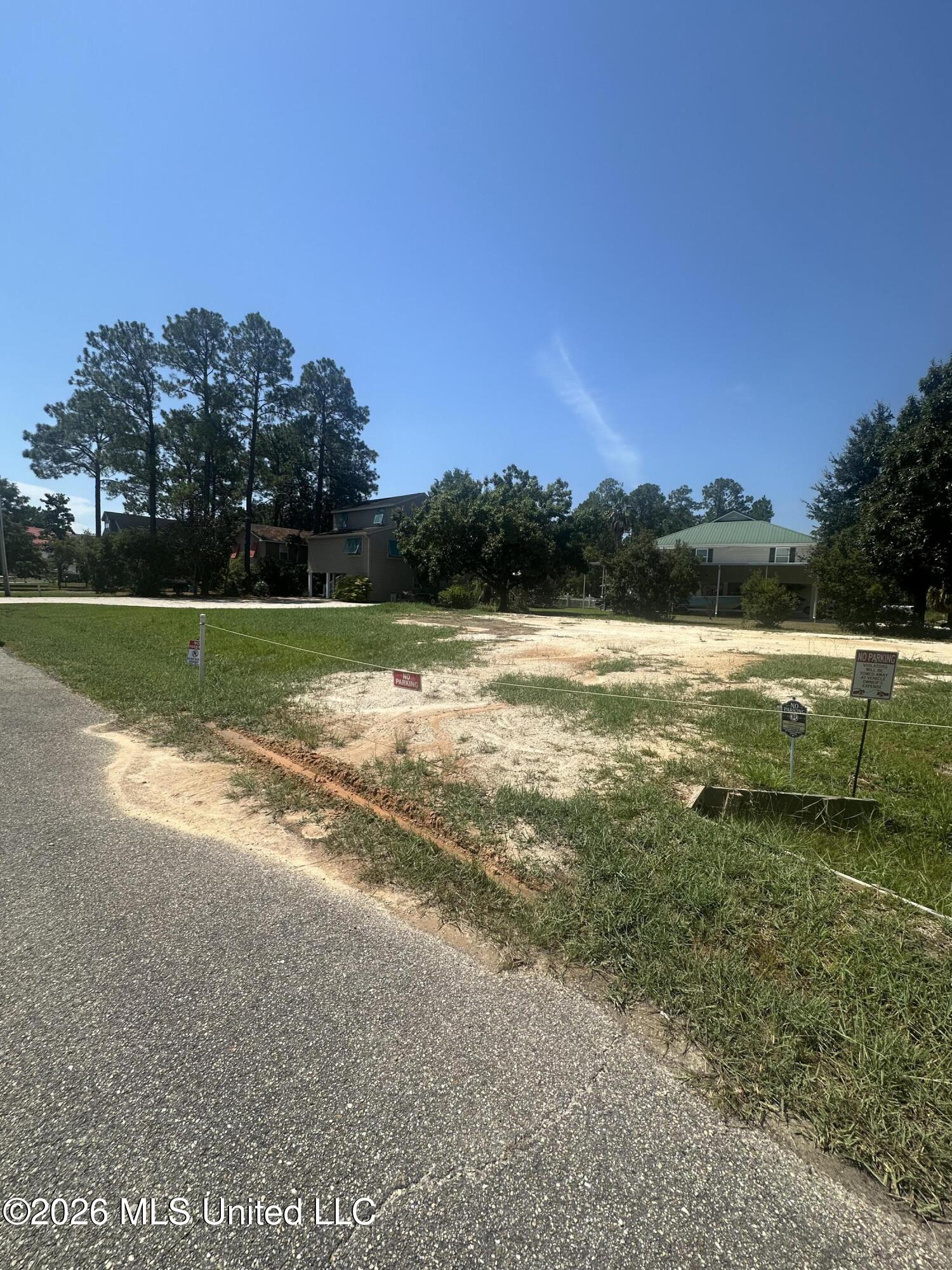 Ponotoc Drive Property Photo 2
