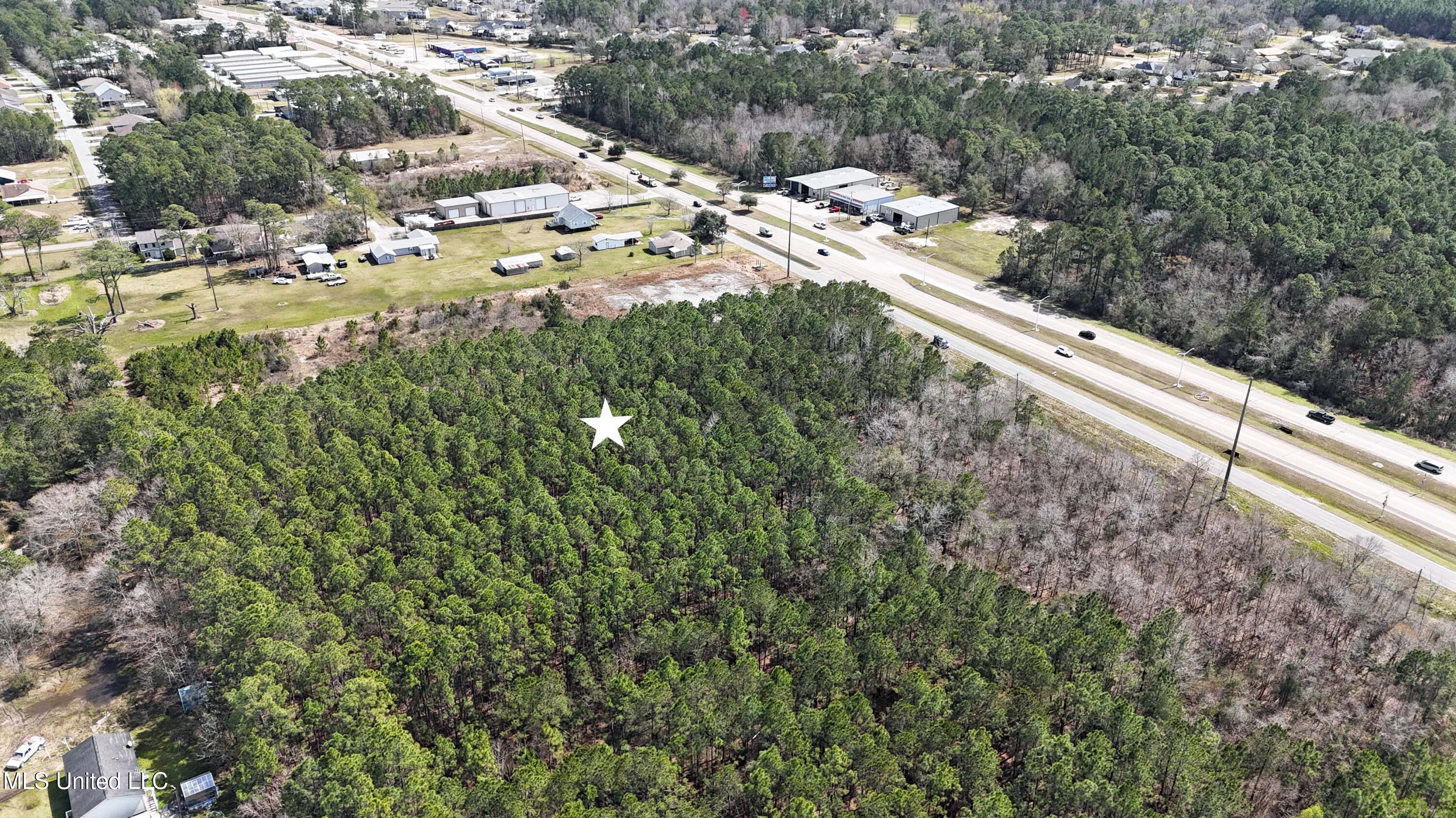 Us-90 Property Photo 4