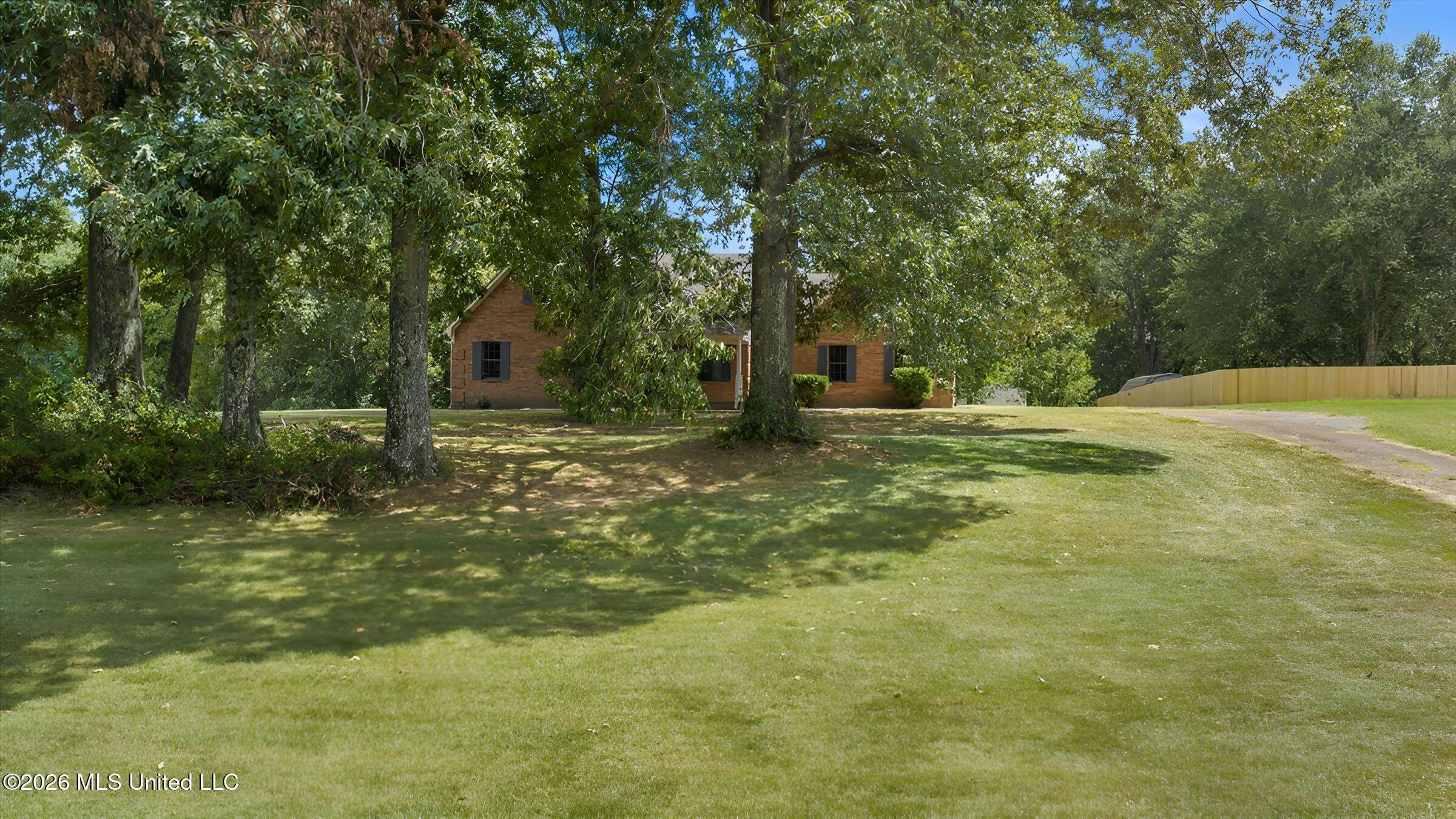 2850 Jaybird Road Property Photo 4