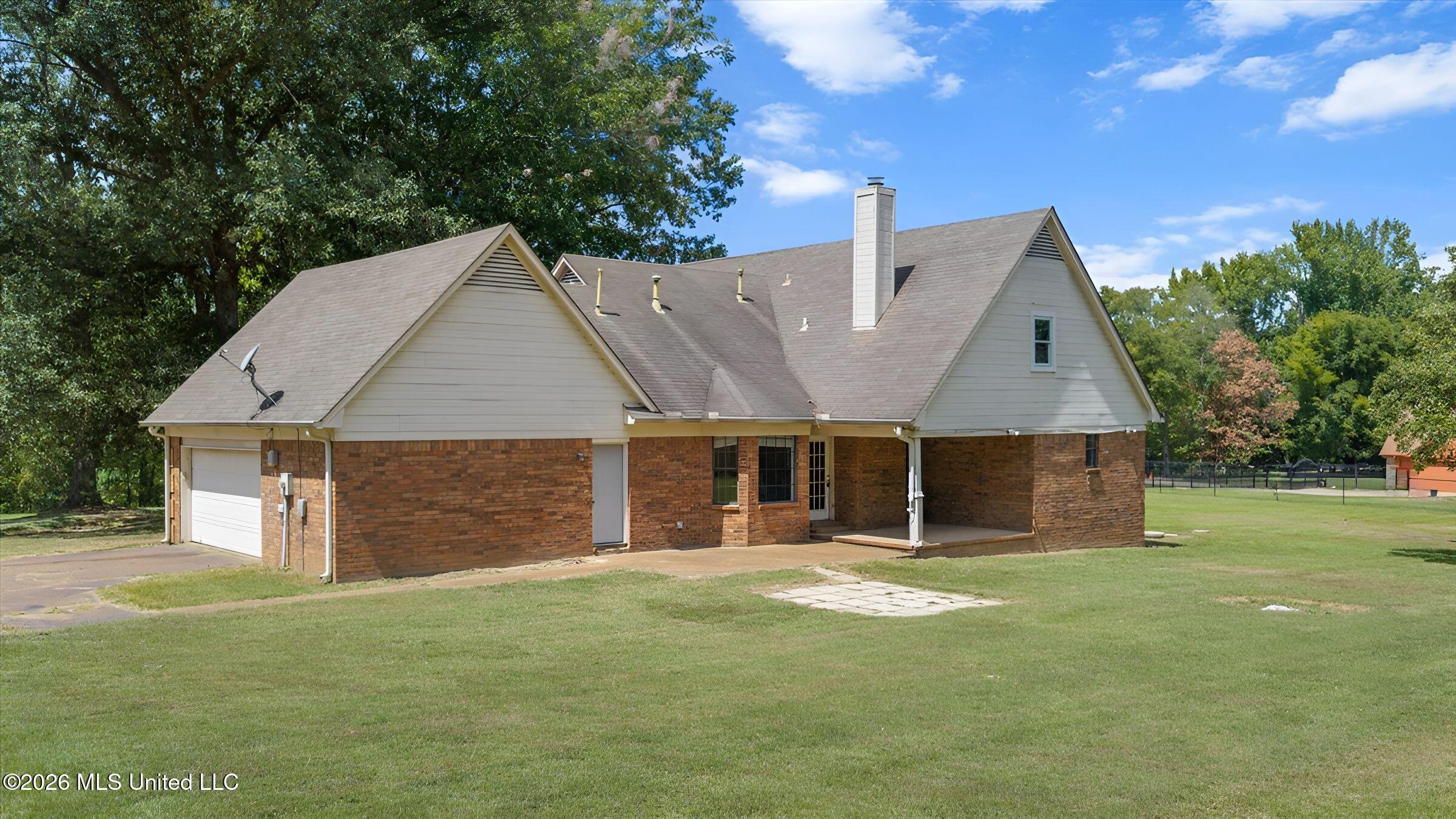 2850 Jaybird Road Property Photo 5