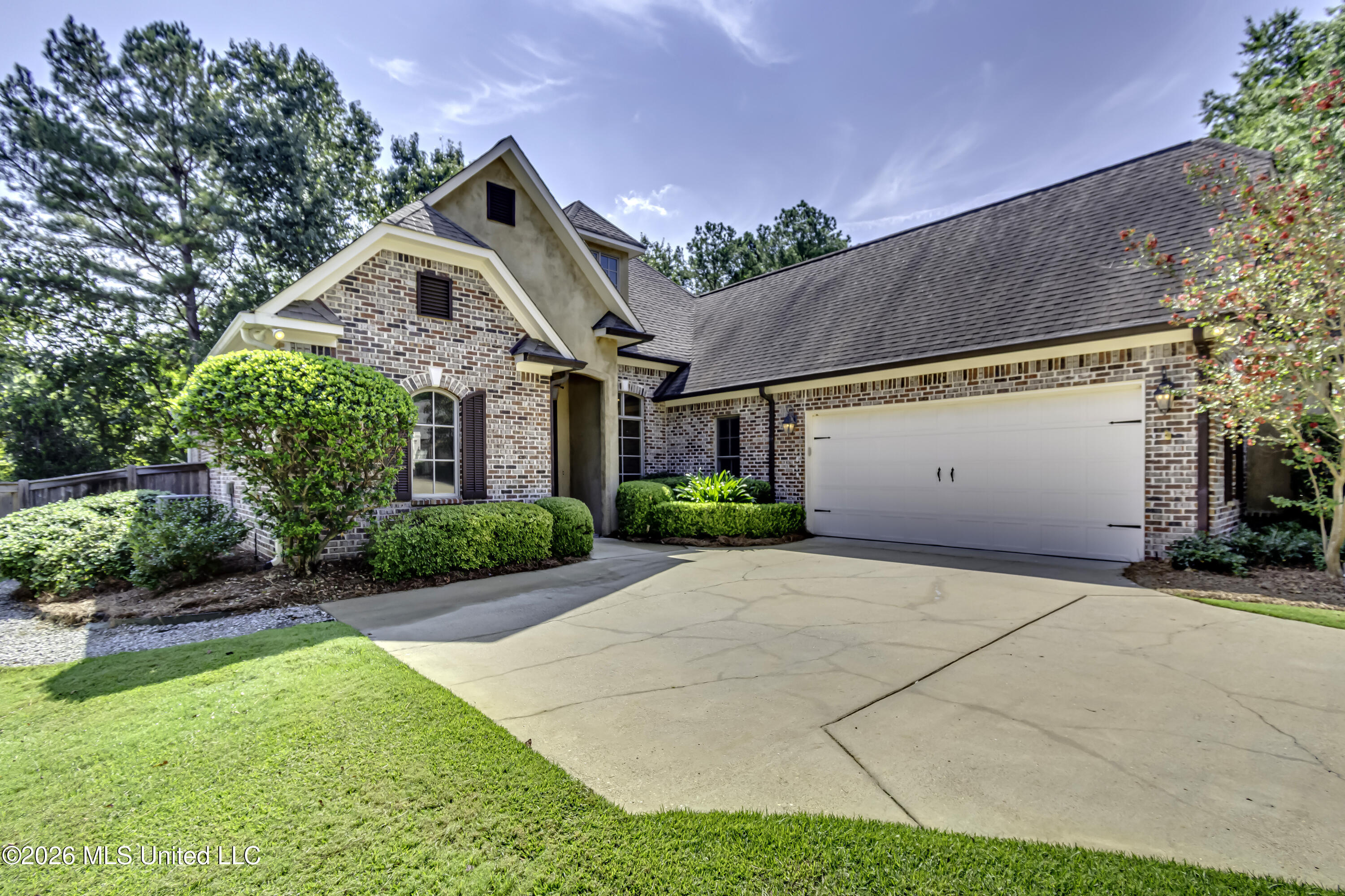 252 Hoy Farms Drive Property Photo 5