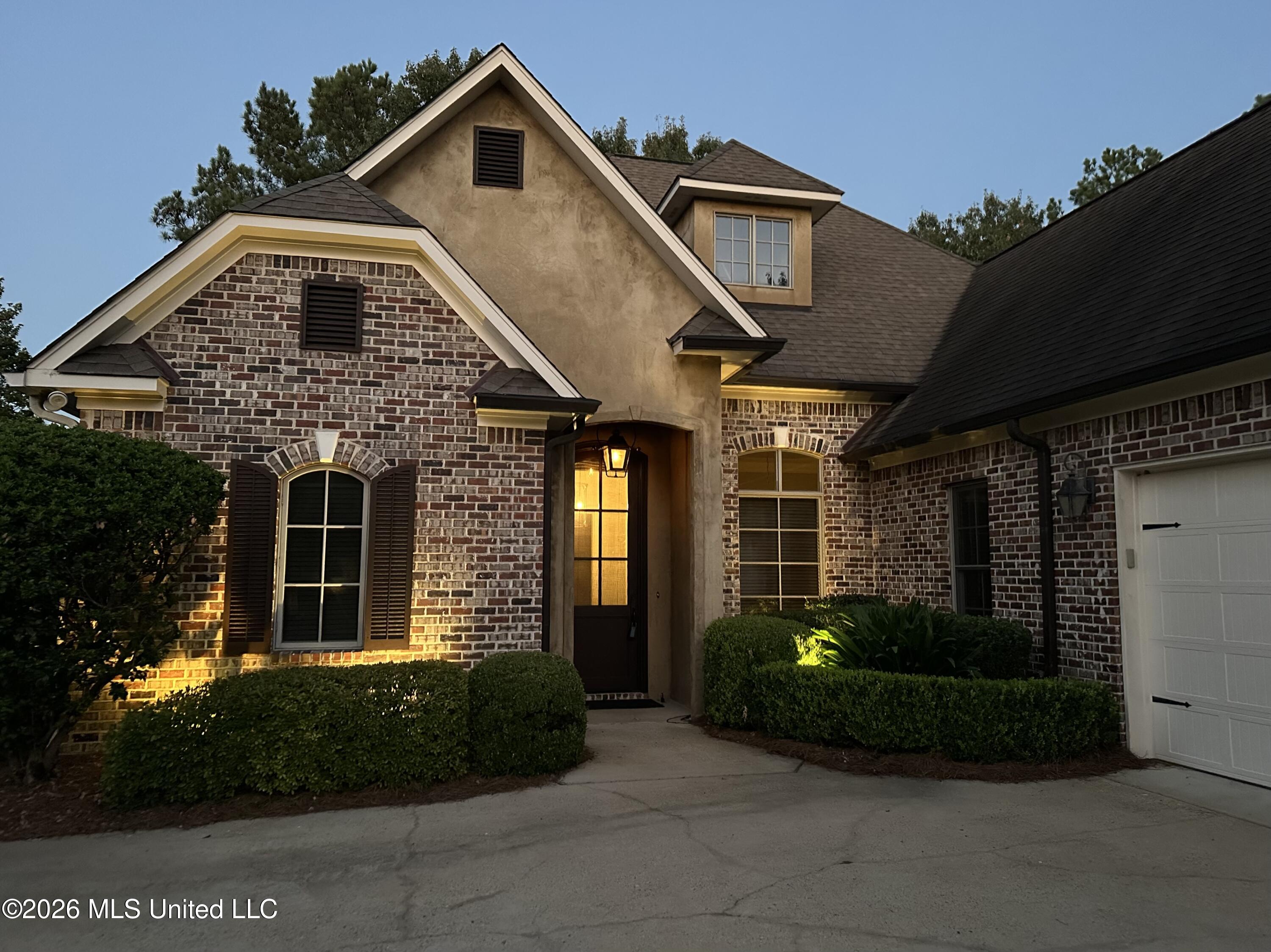 252 Hoy Farms Drive Property Photo 10
