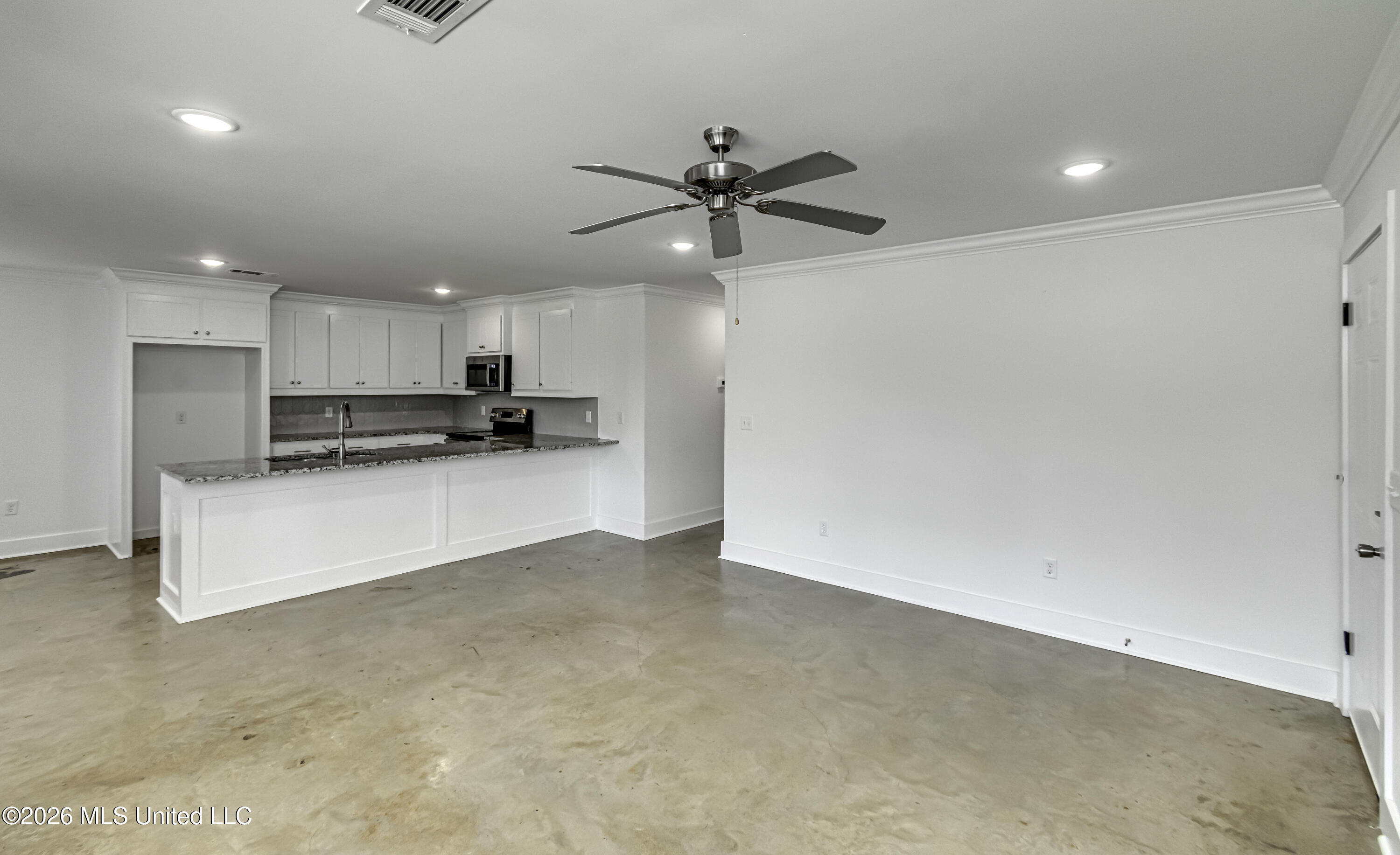295 Anse Reed Road Property Photo 15