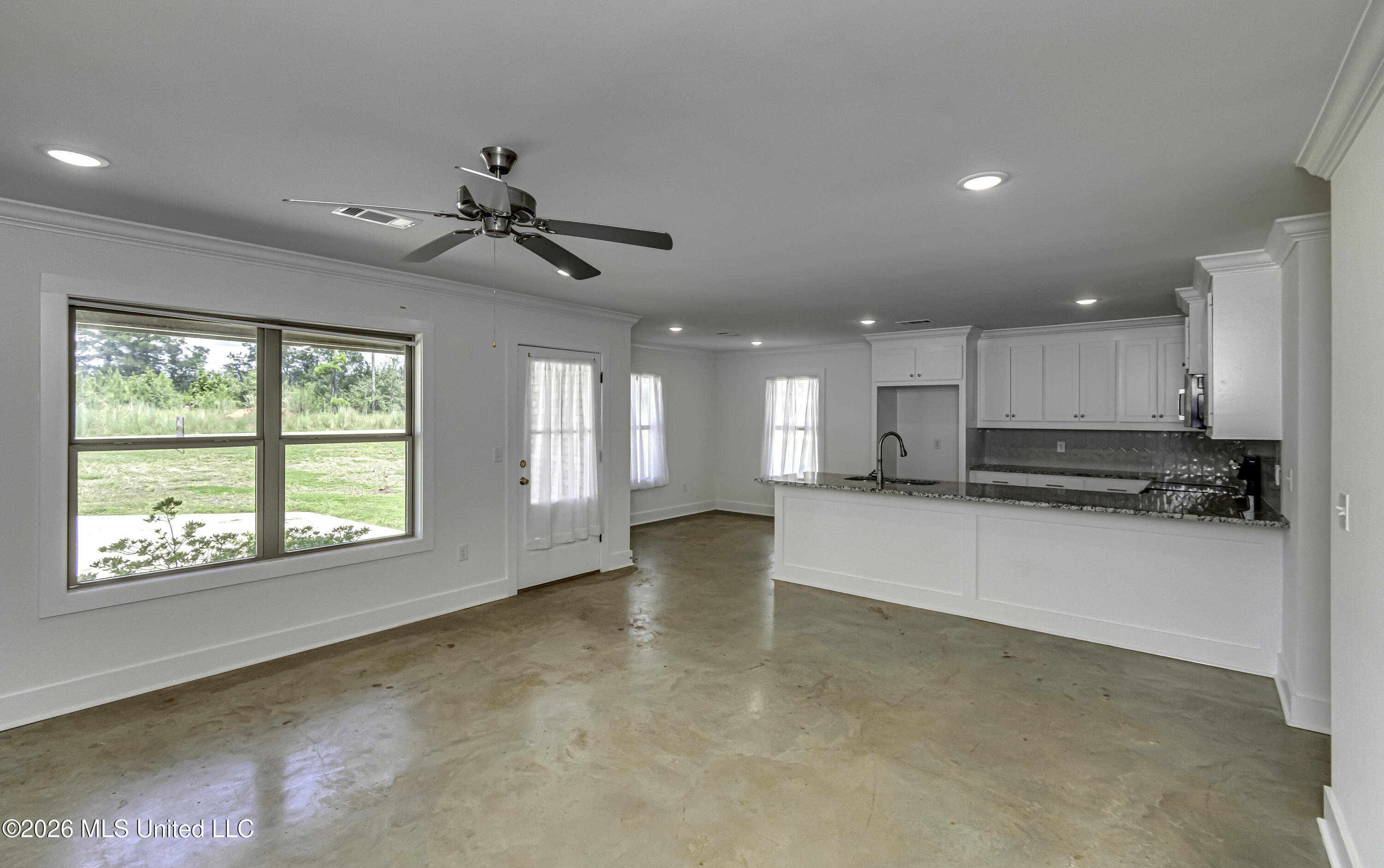 295 Anse Reed Road Property Photo 16