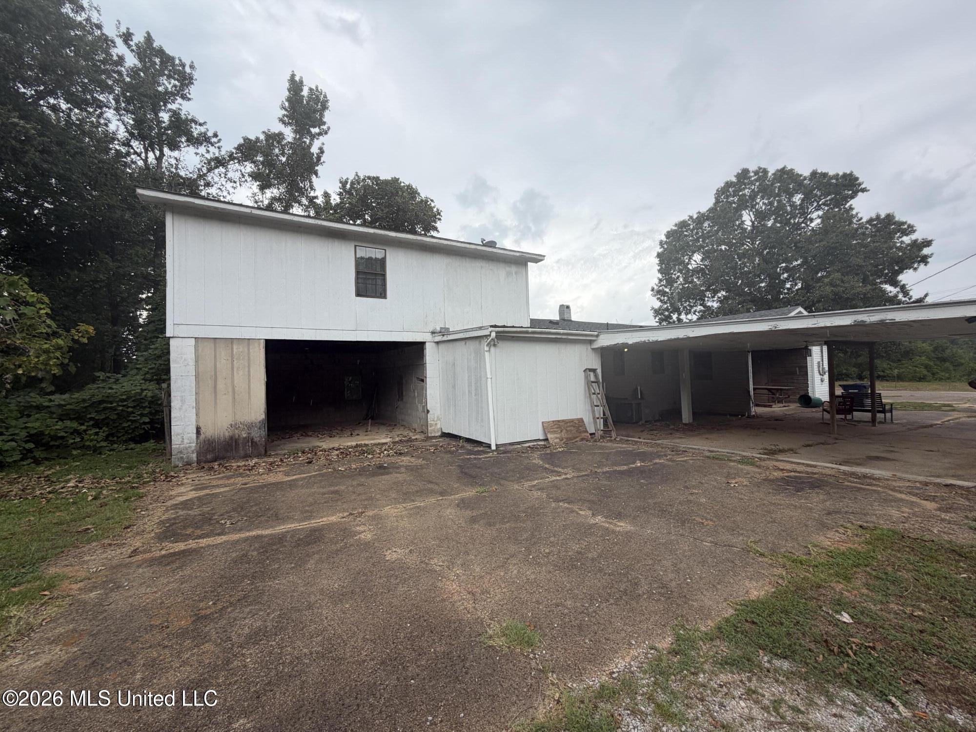 1779 Pleasant Hill Road Property Photo 5