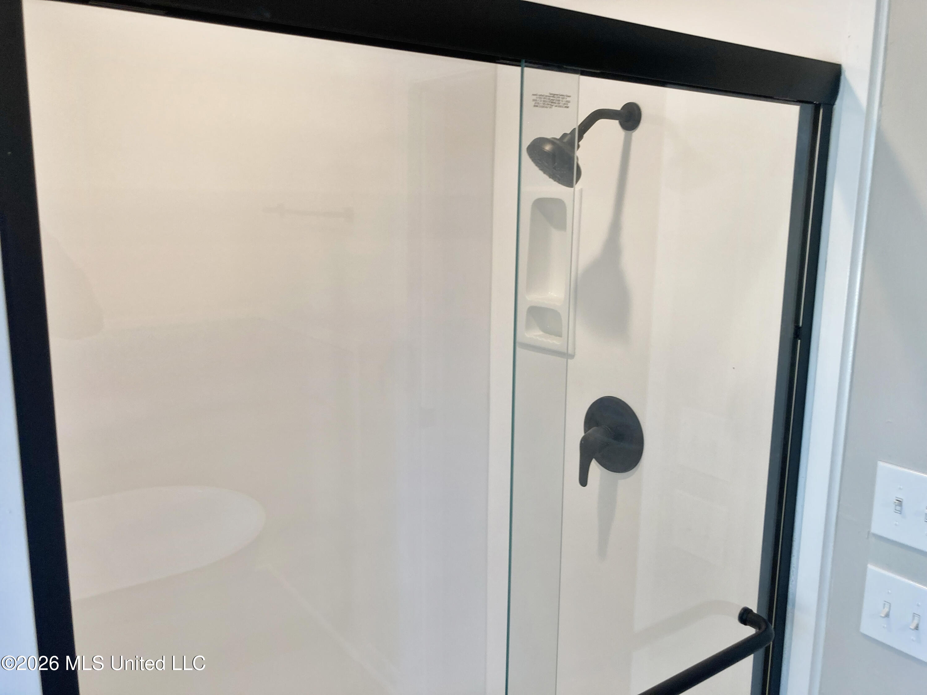5008 Sunnyvale Drive Property Photo 6
