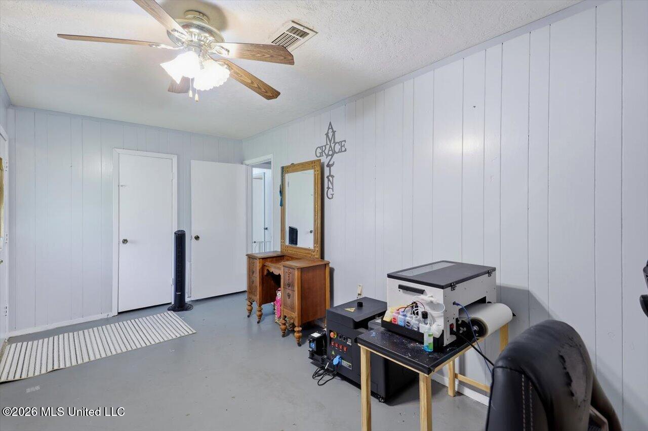 7905 Clifton-hillsboro Road Property Photo 25