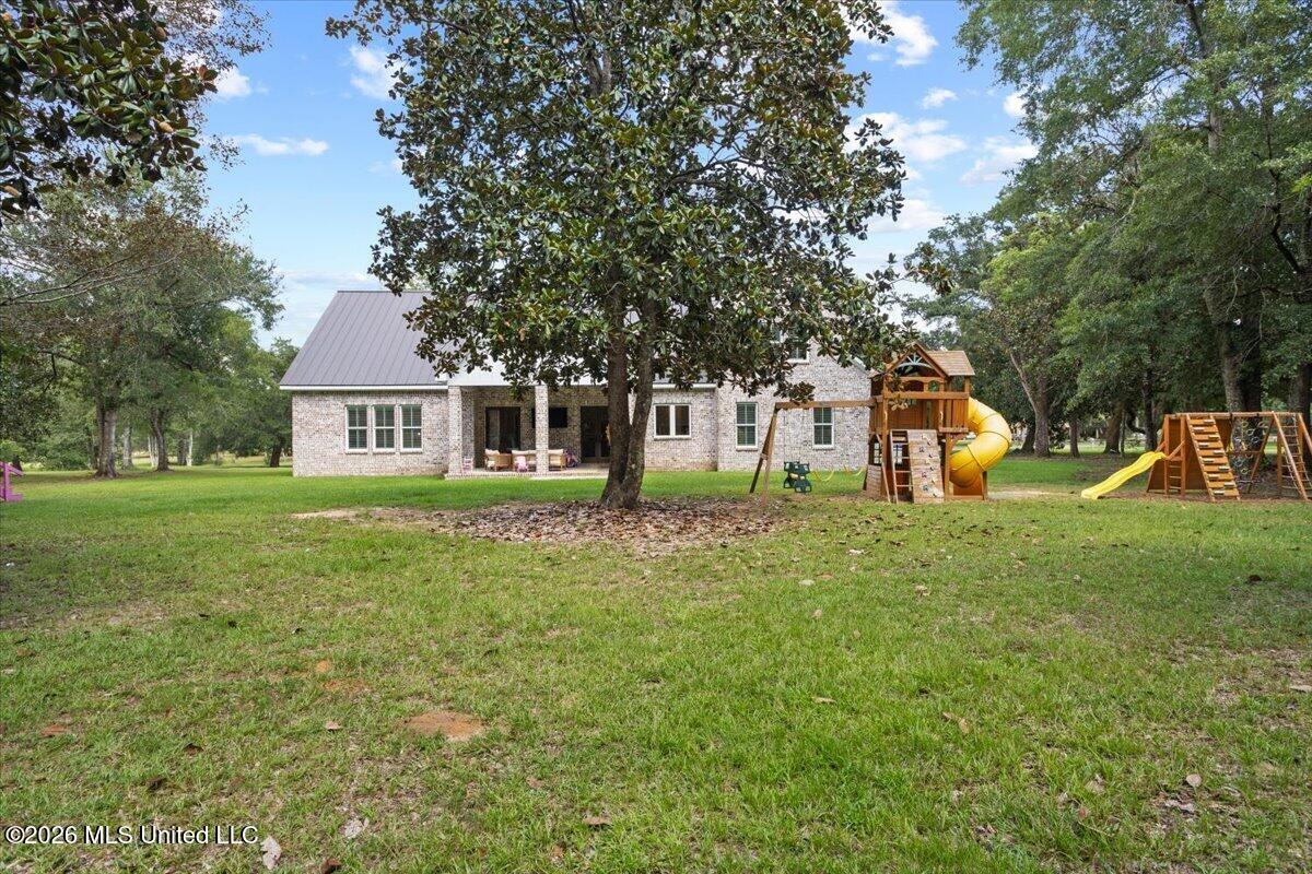 16017 Lorraine Road Property Photo 28