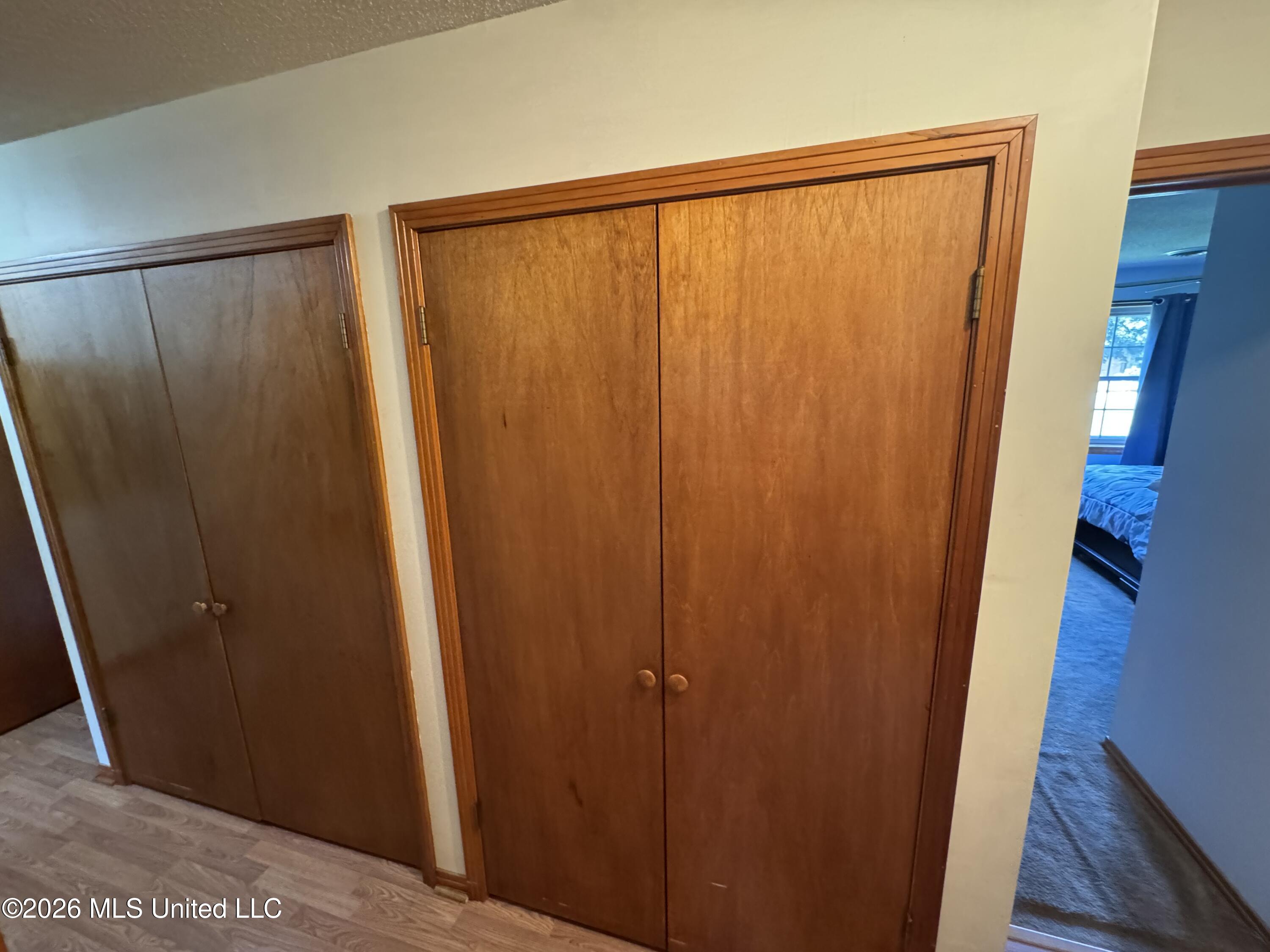 1058 Ridge Avenue Property Photo 13