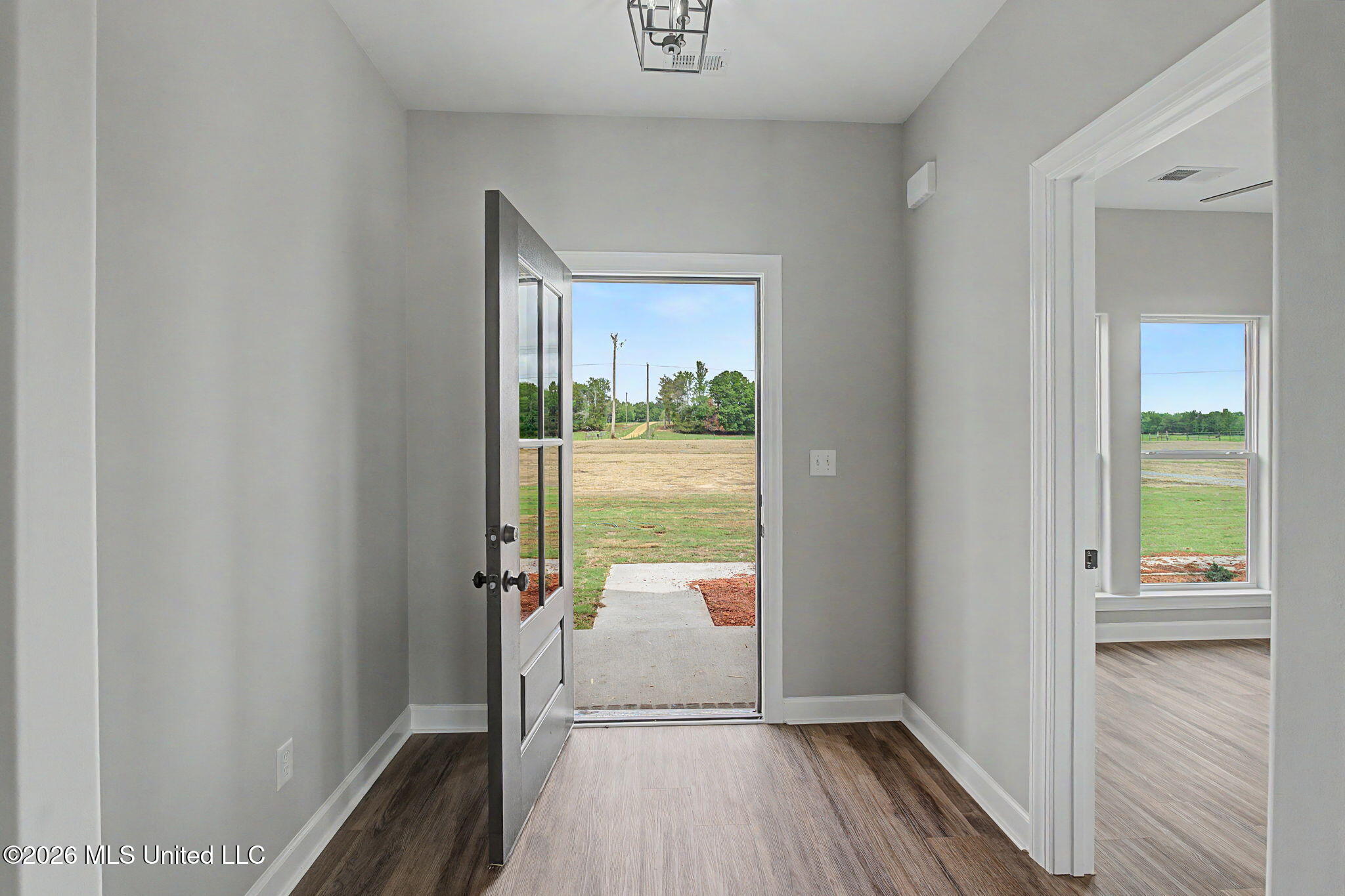 1250 Barr Road Property Photo 2
