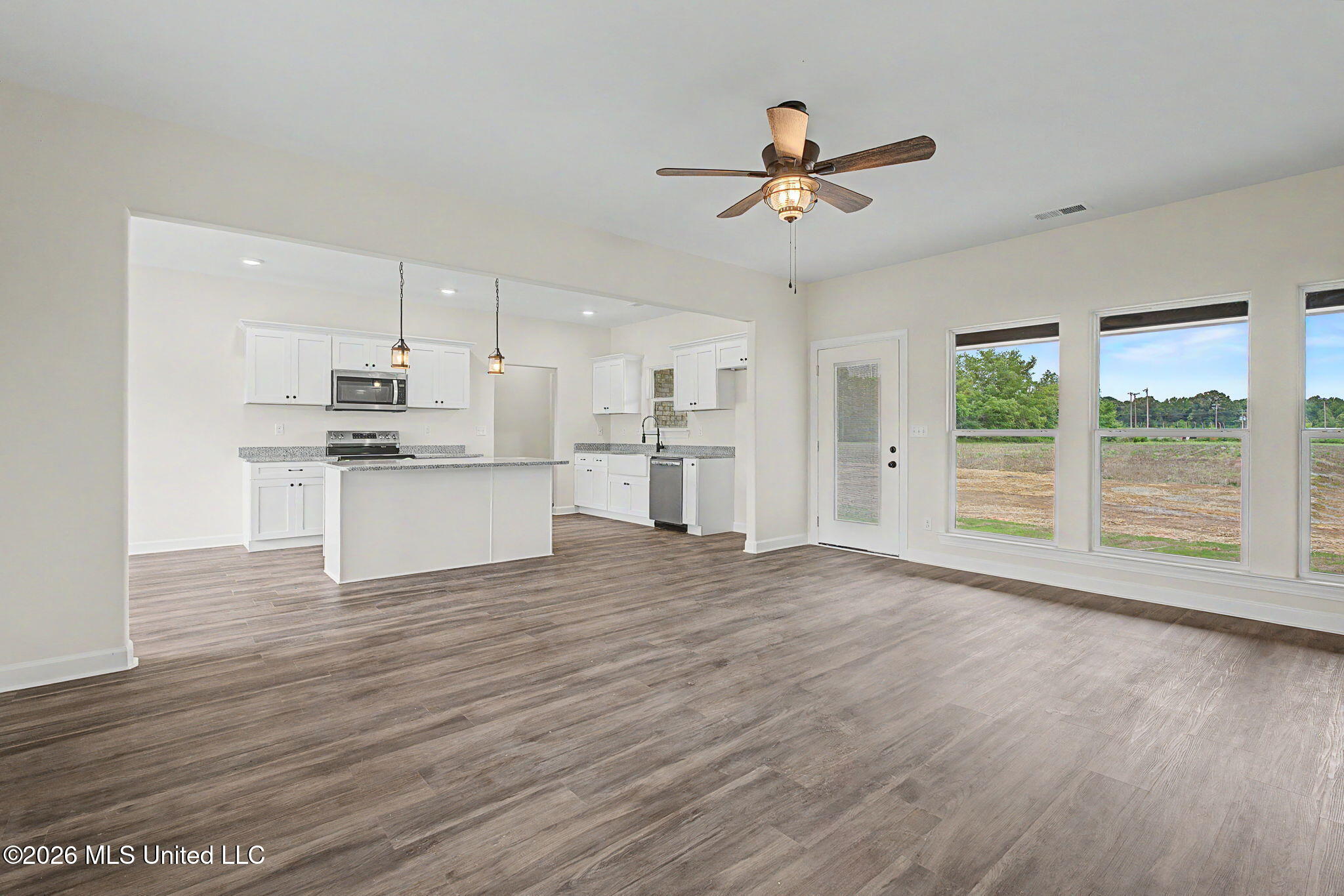 1220 Barr Road Property Photo 5