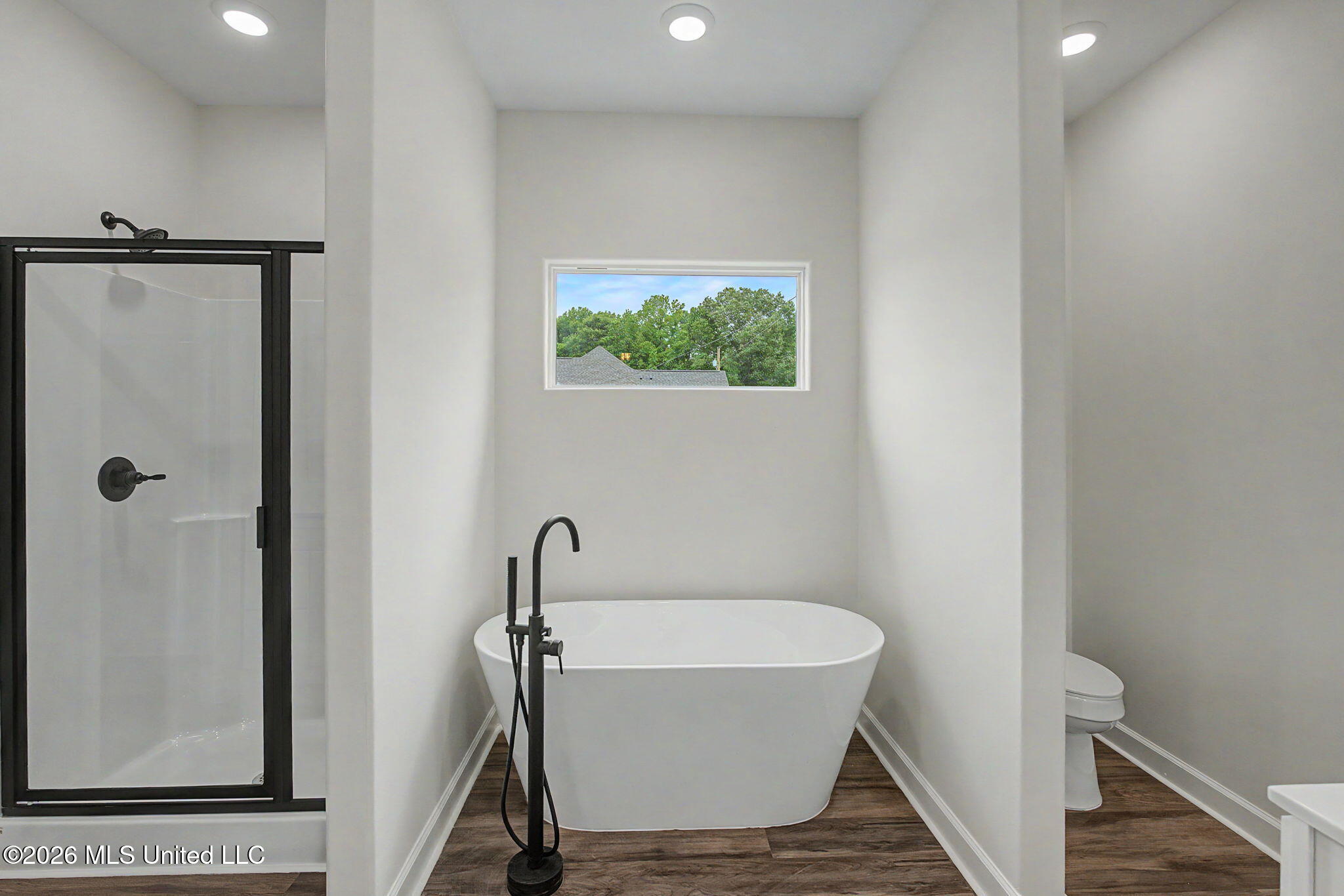 1220 Barr Road Property Photo 10