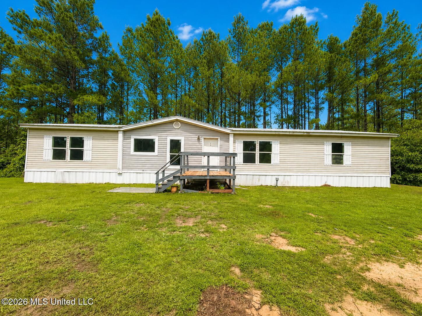 19 Willow Drive Property Photo 1