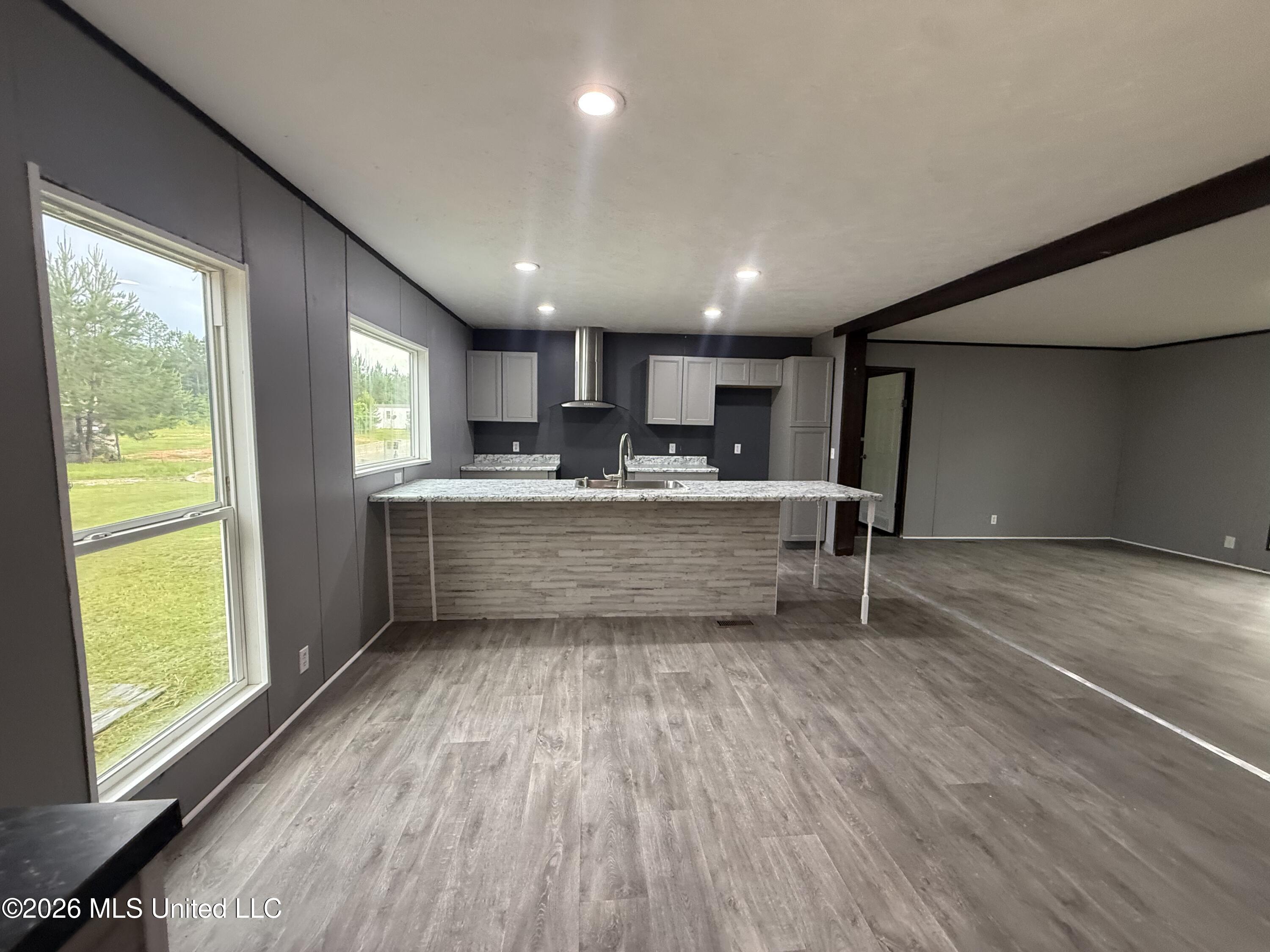 19 Willow Drive Property Photo 3