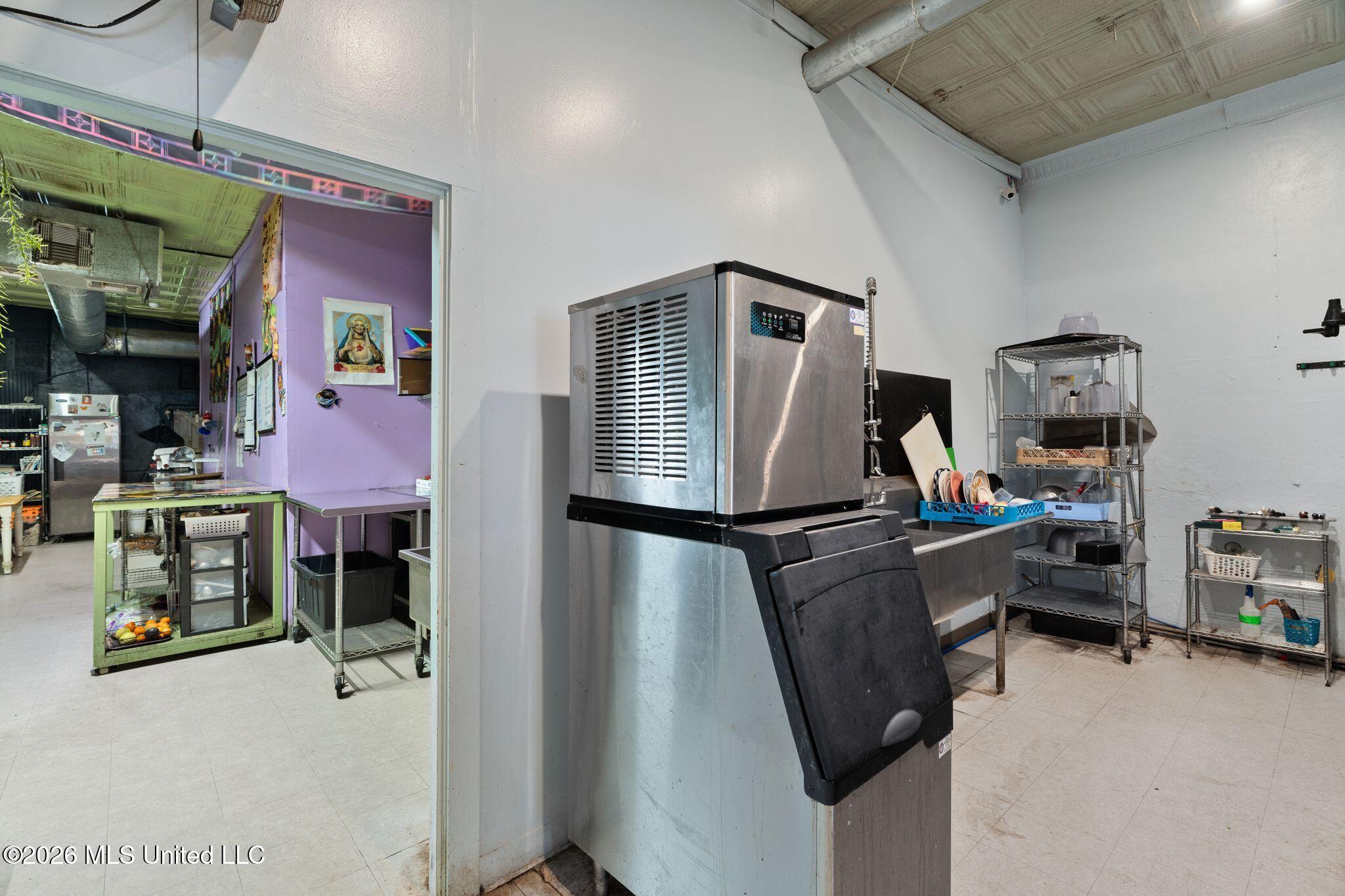 321 2nd Street Property Photo 27