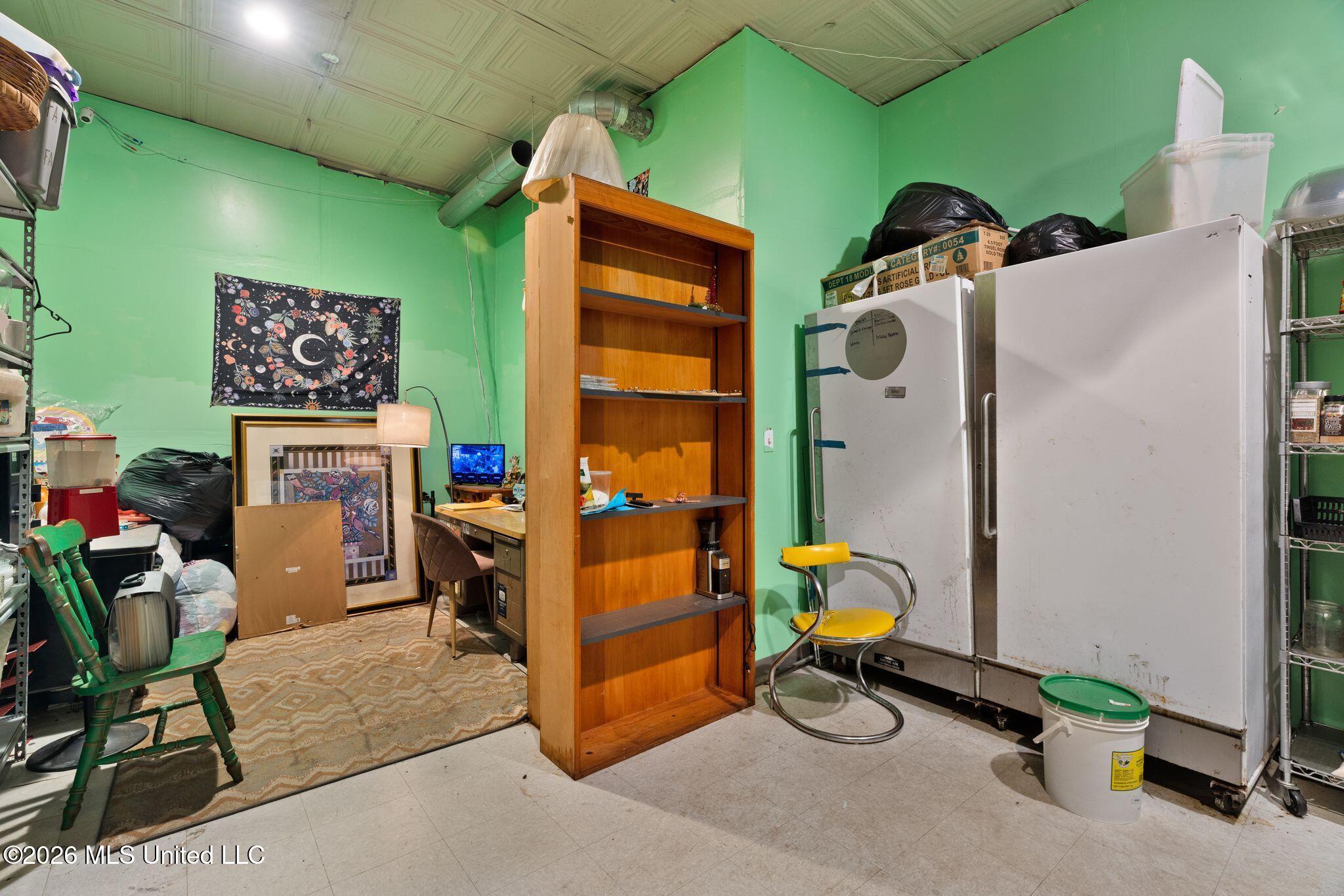 321 2nd Street Property Photo 34