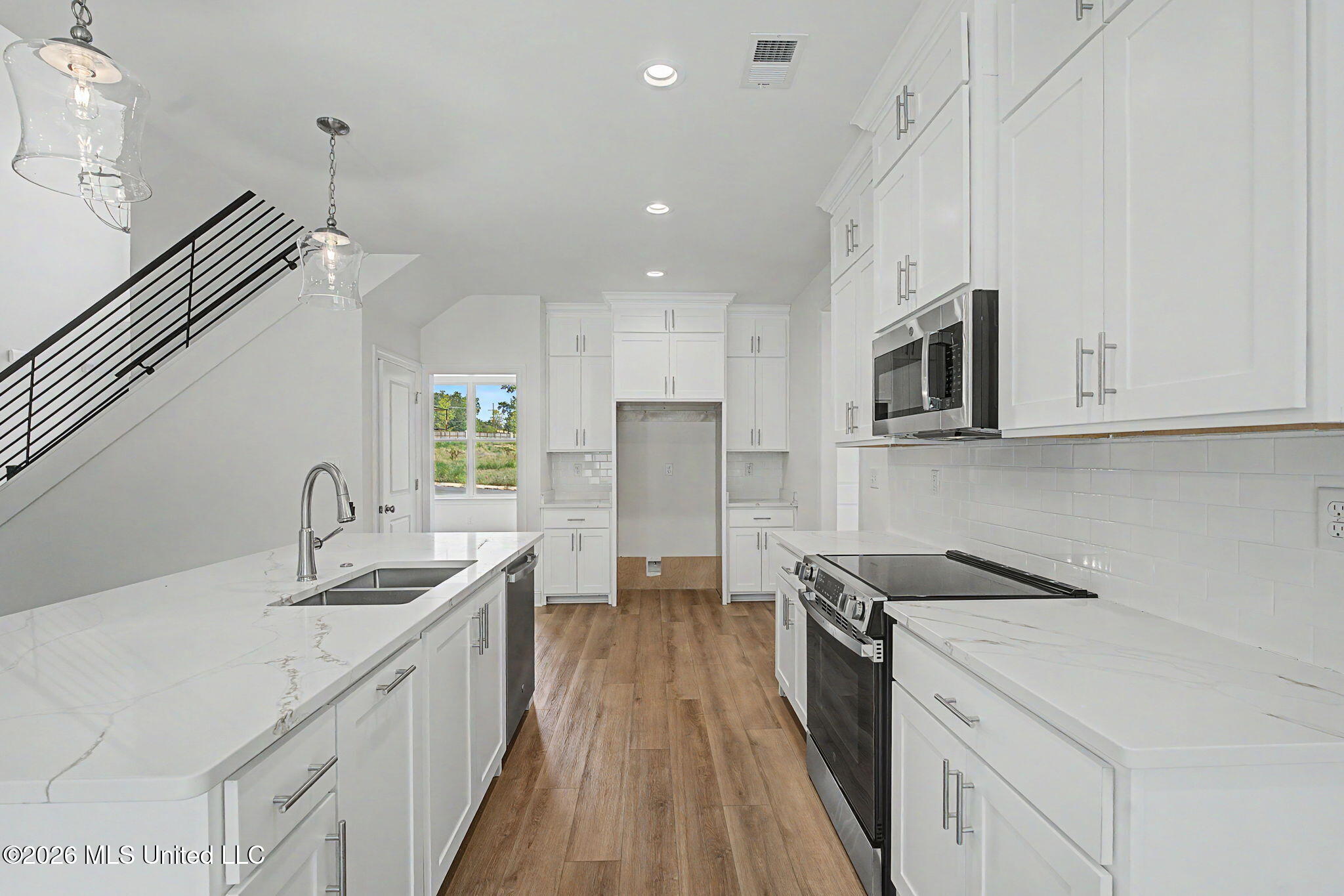 3125 Wilders Way Property Photo 10