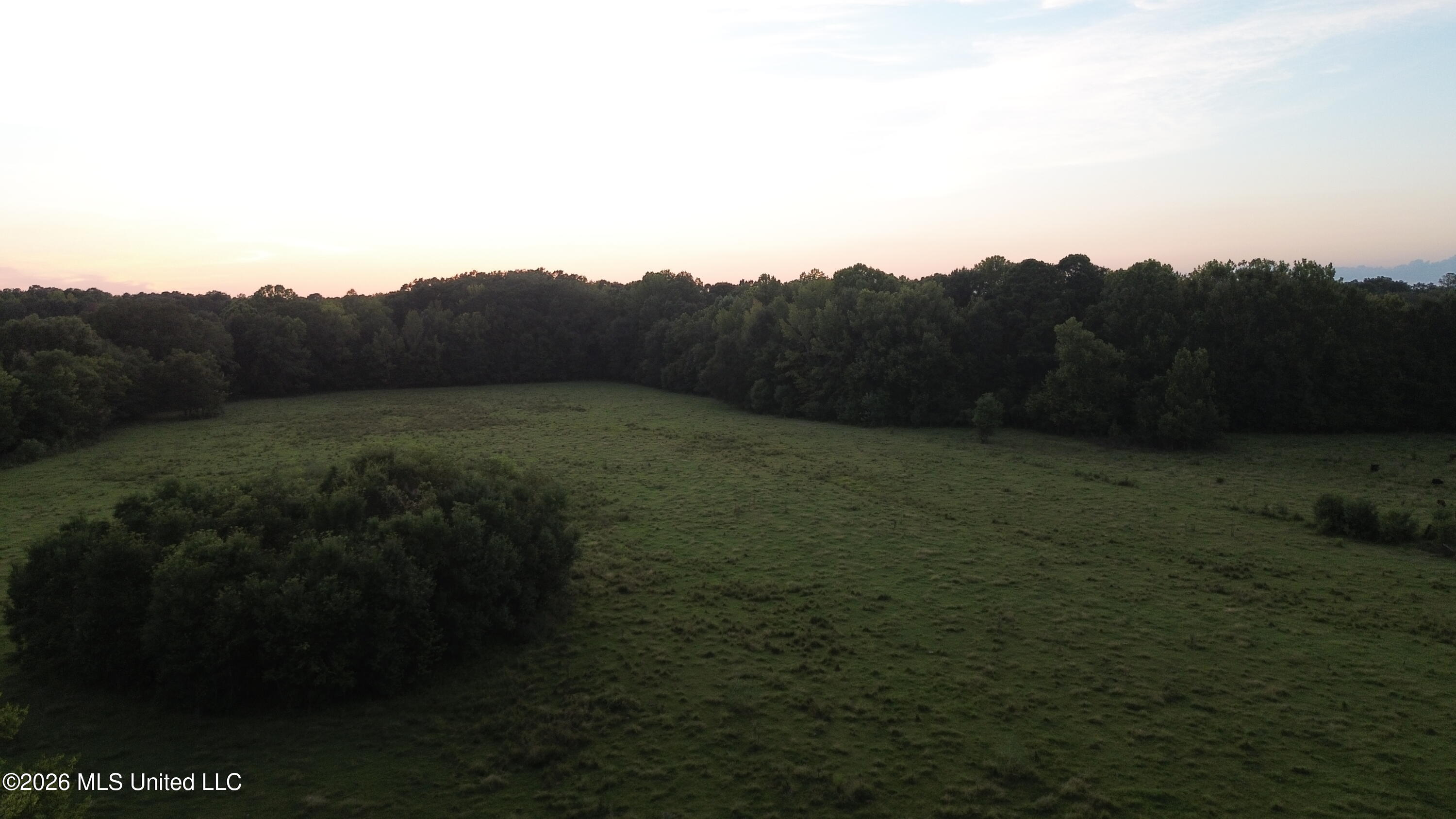 1083 Sharon Road Property Photo 6