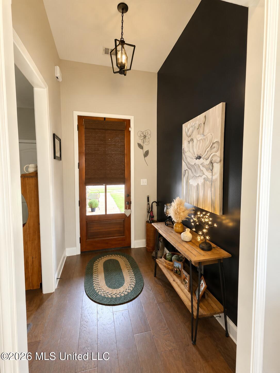 308 Garrison Drive Property Photo 4