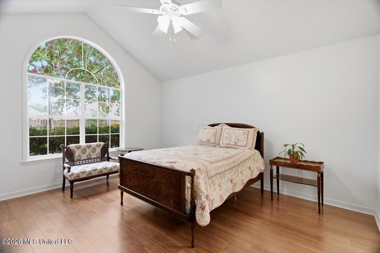 1114 Gerrits Landing Property Photo 10