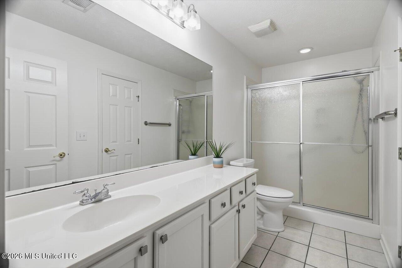 1114 Gerrits Landing Property Photo 12
