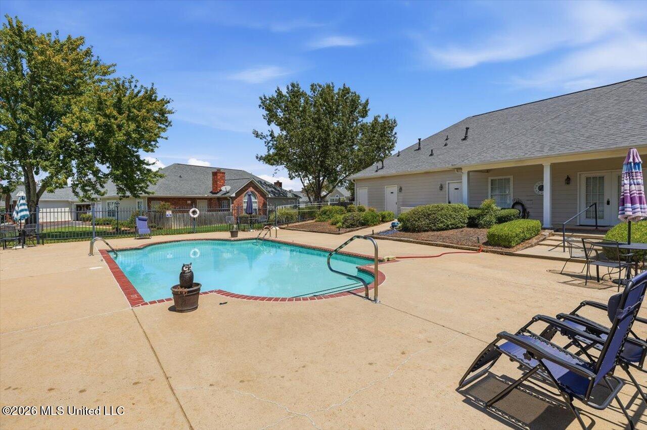 1114 Gerrits Landing Property Photo 16