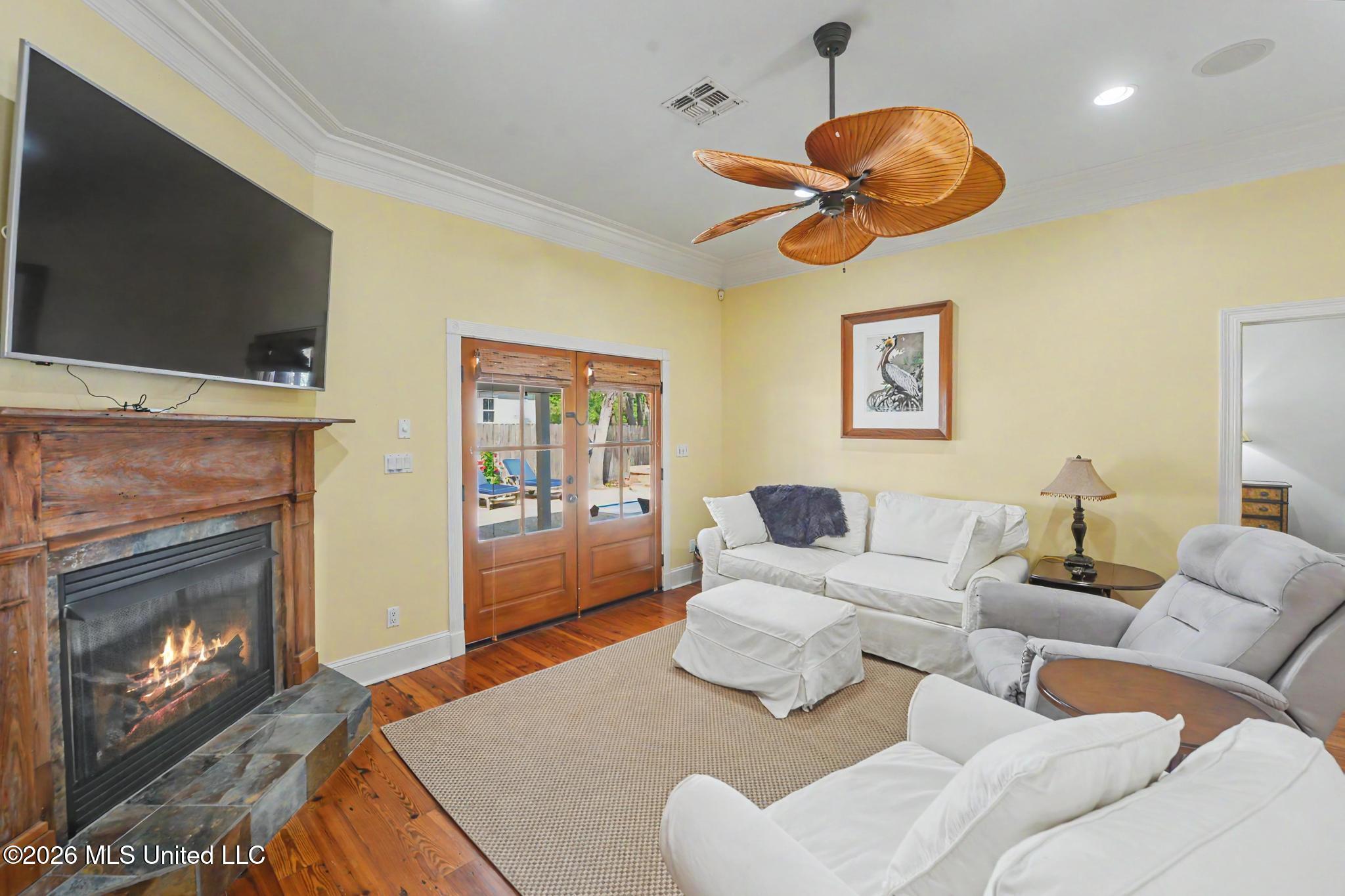 179 Blue Heron Cove Property Photo 8