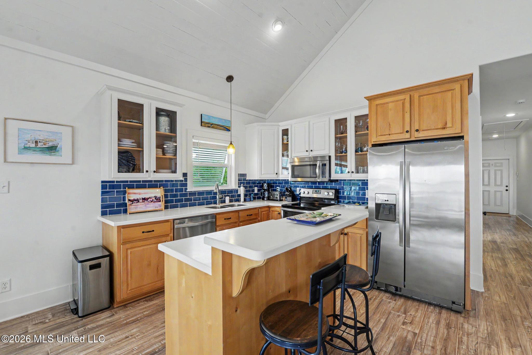 11140 Koenenn Lane Property Photo 15