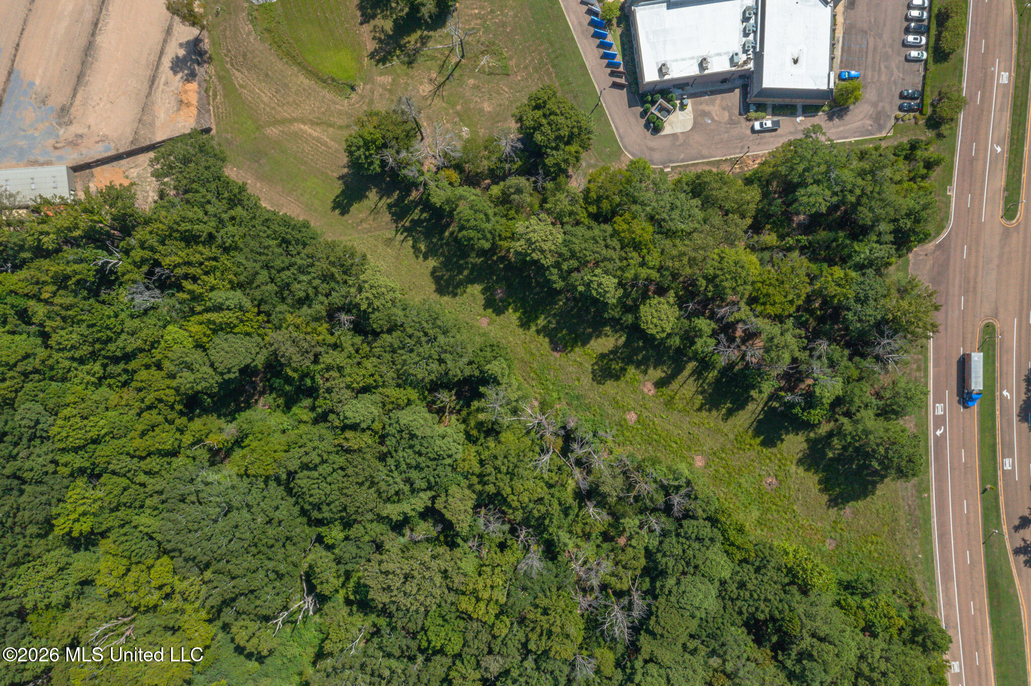 Highland Colony Parkway Property Photo 9
