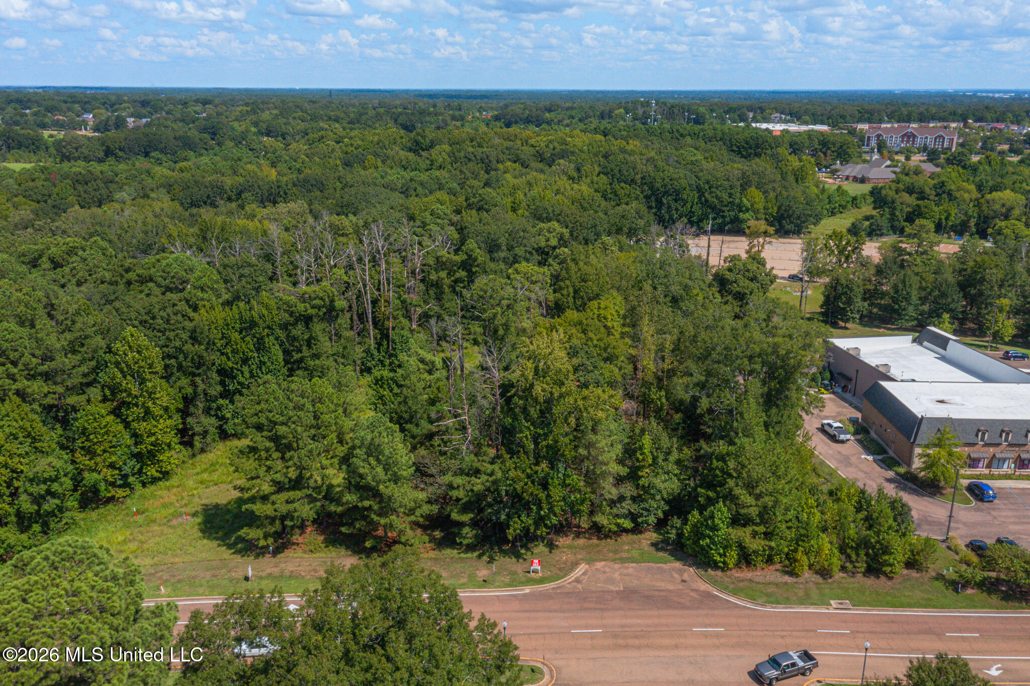 Highland Colony Parkway Property Photo 11