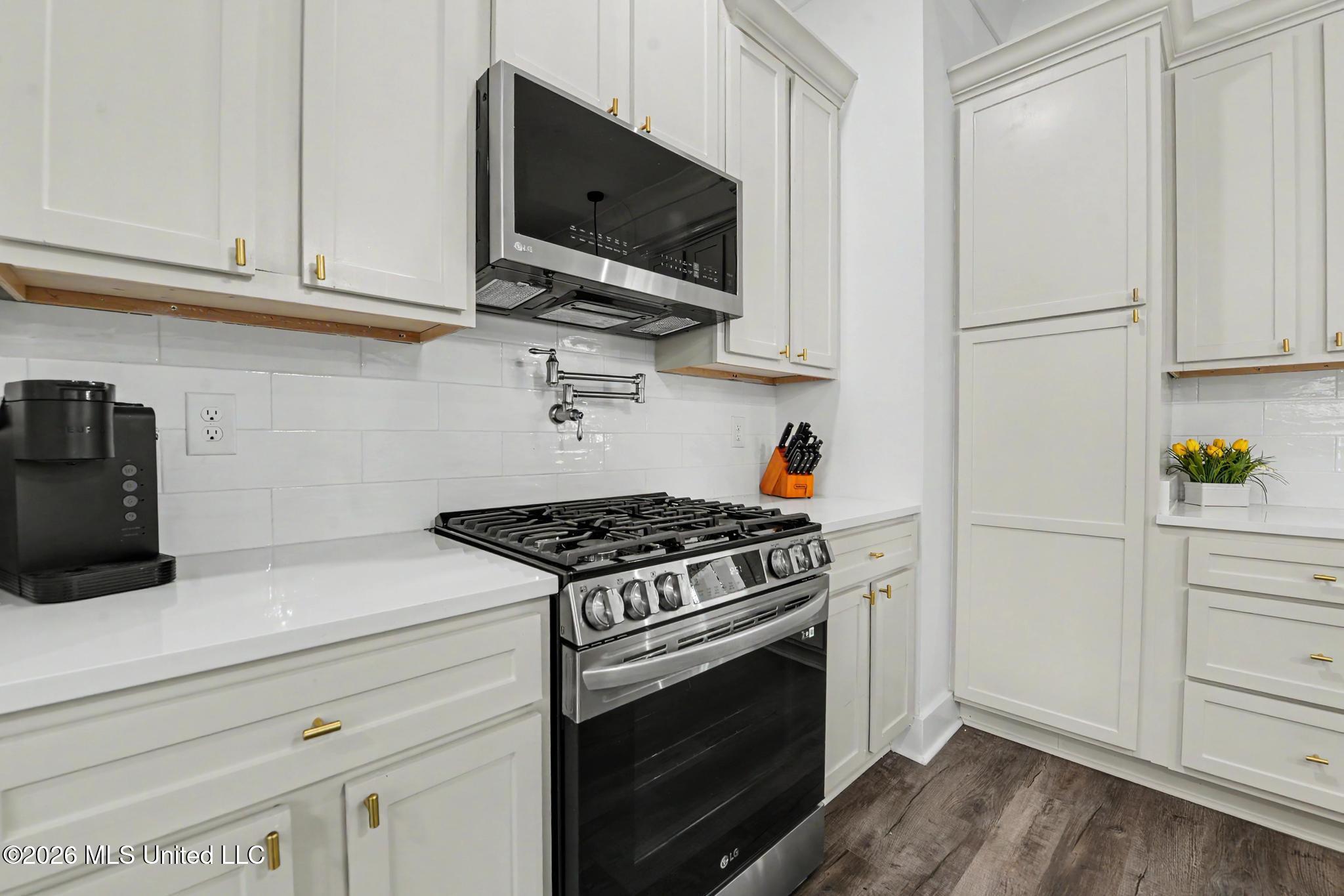 416 Ulman Avenue Property Photo 14