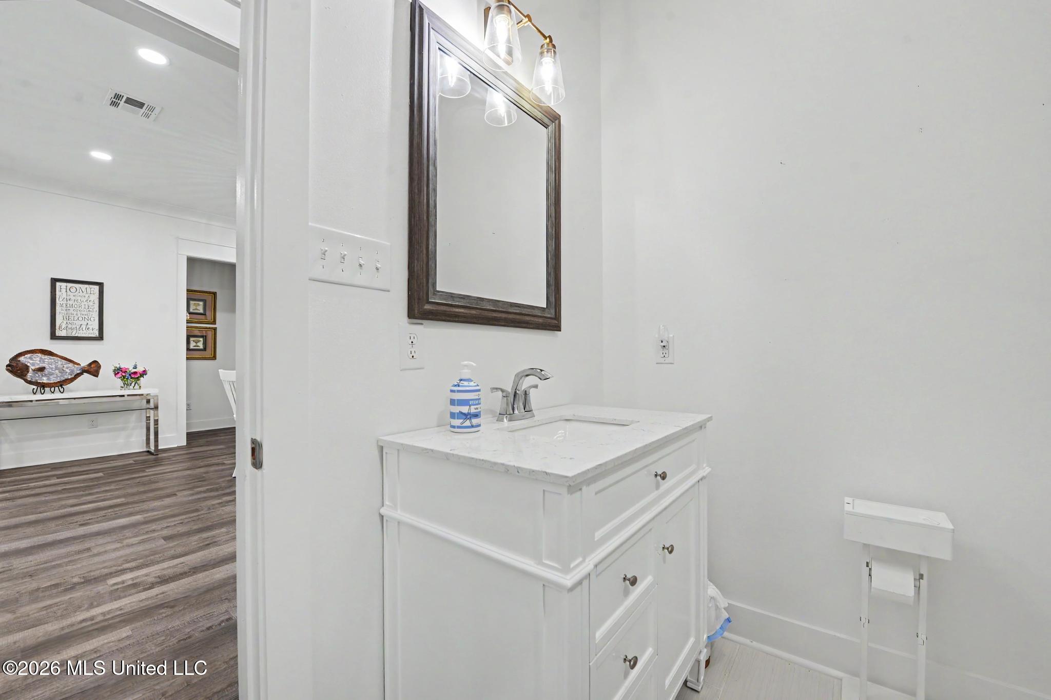 416 Ulman Avenue Property Photo 25