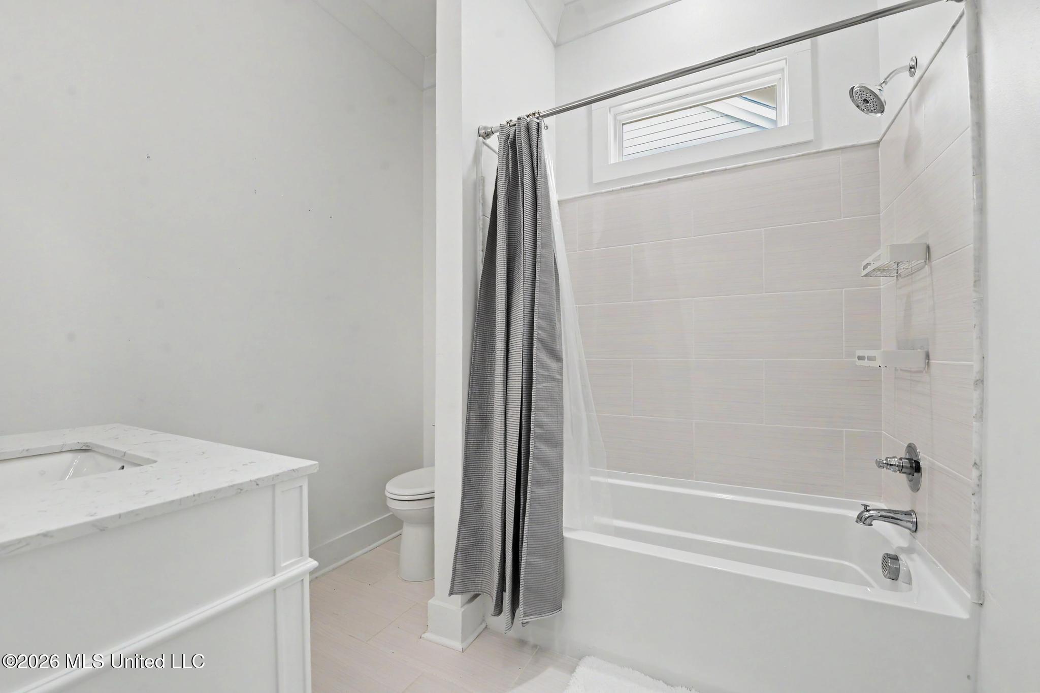416 Ulman Avenue Property Photo 26