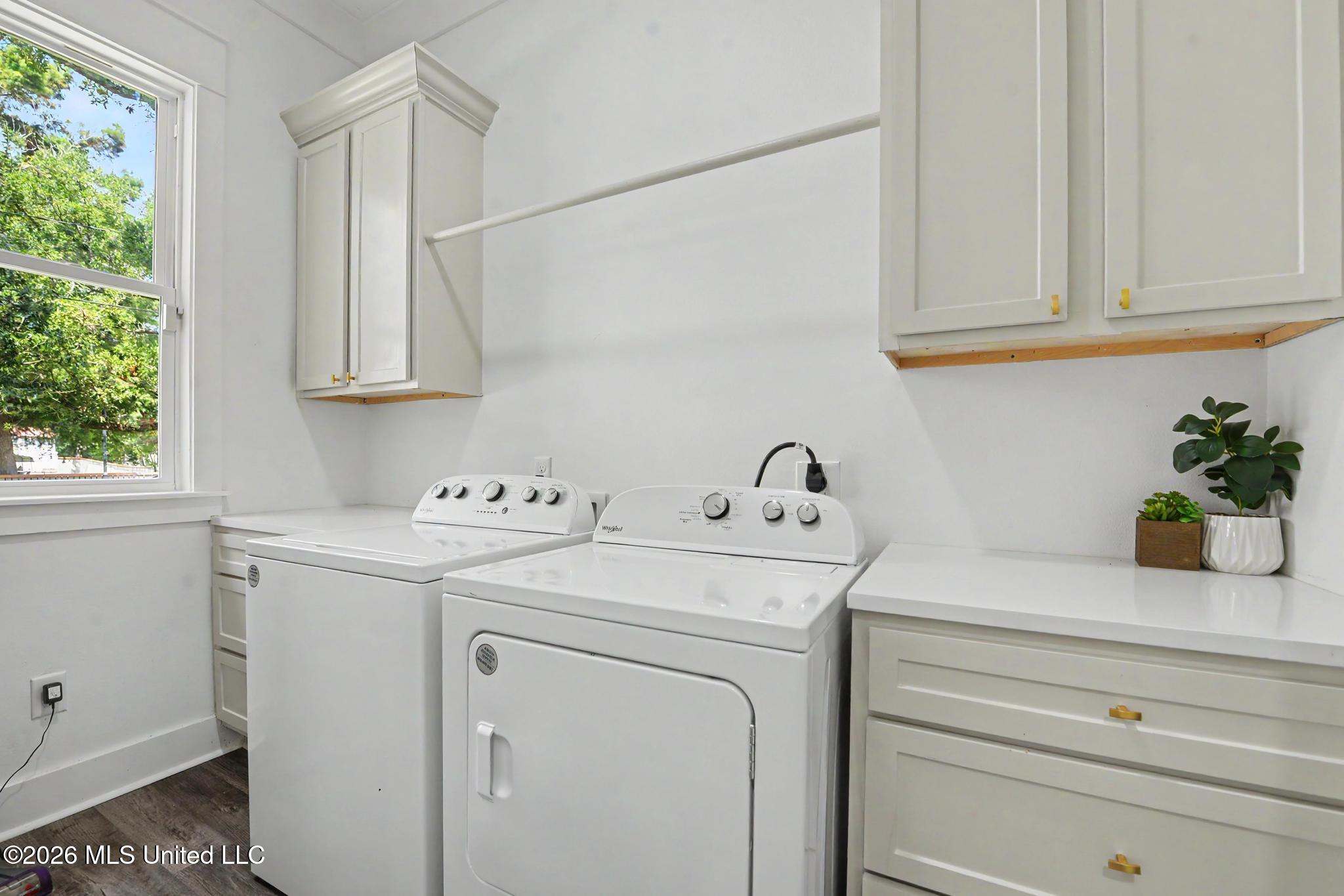 416 Ulman Avenue Property Photo 27