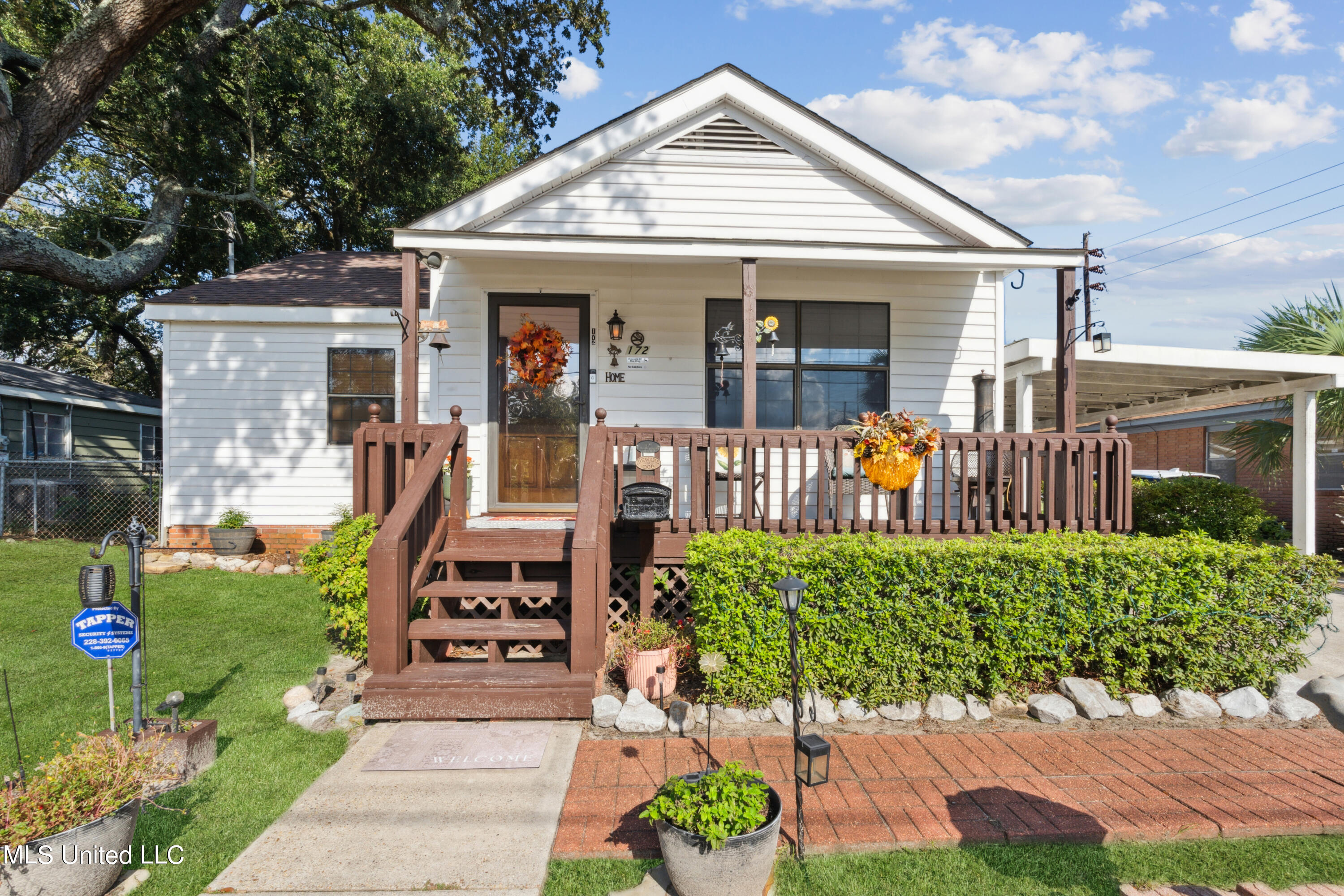 172 Summer Place Property Photo 2