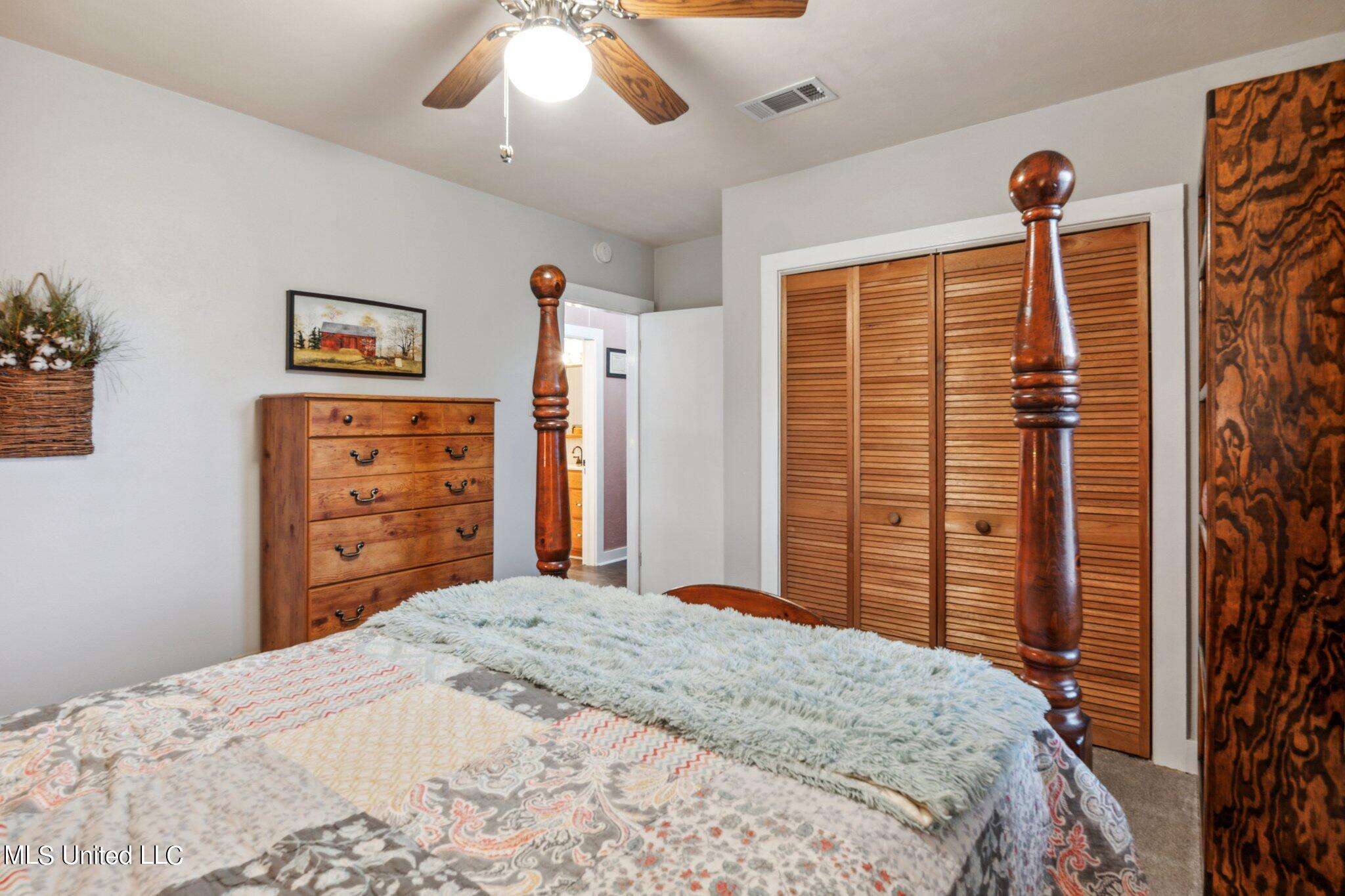 172 Summer Place Property Photo 10