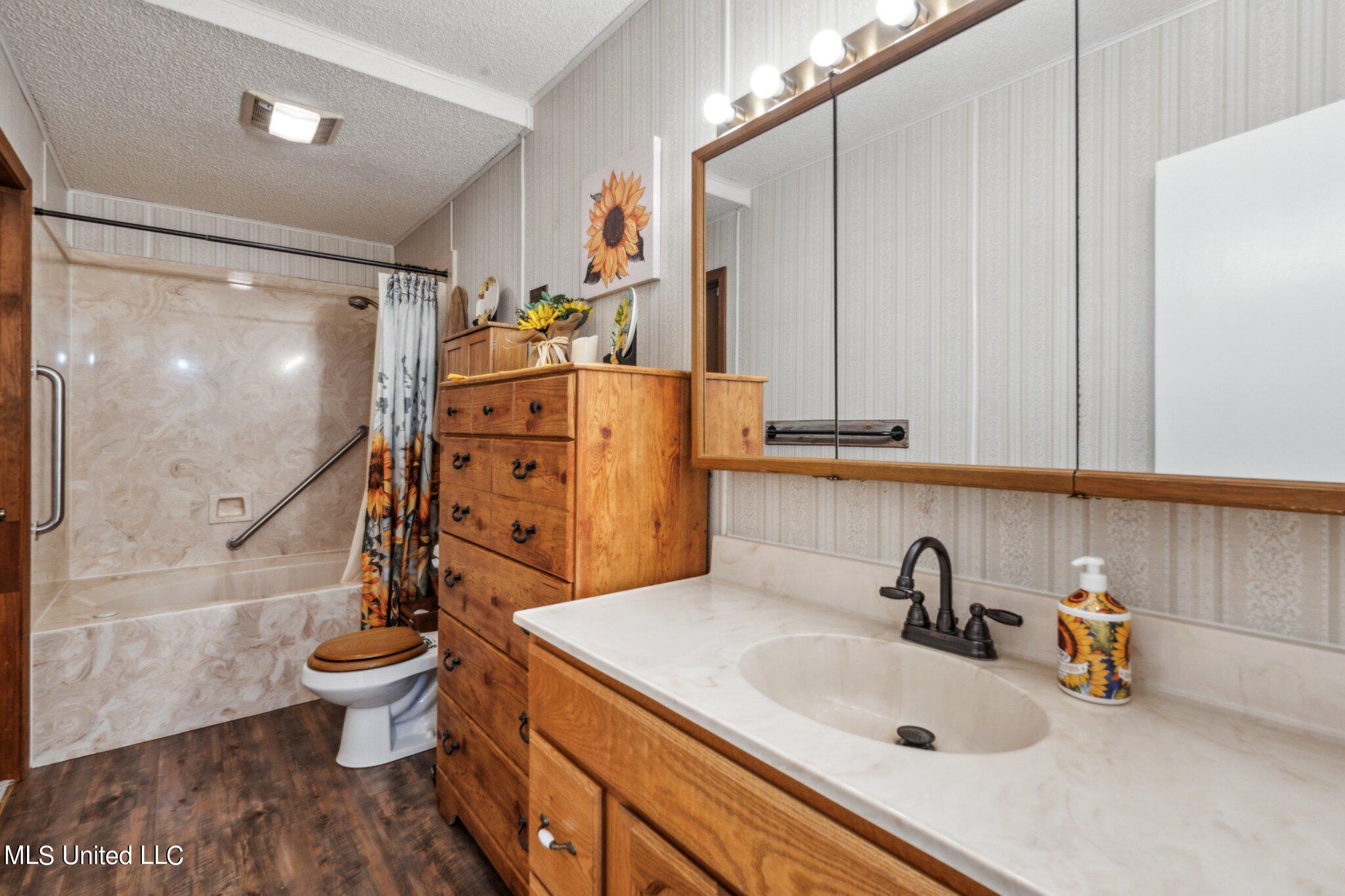 172 Summer Place Property Photo 12