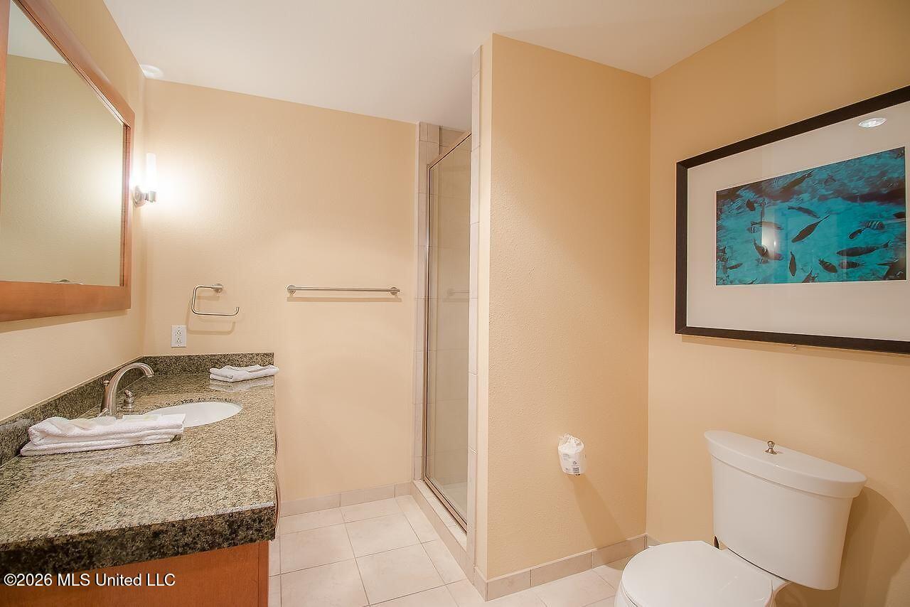 2060 Beach Boulevard Property Photo 14