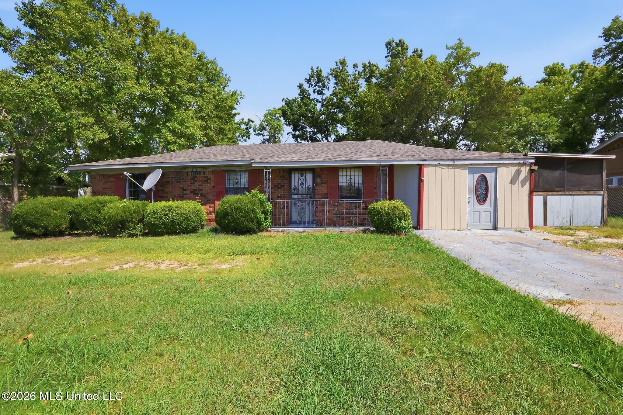 2603 Murphree Drive Property Photo 1