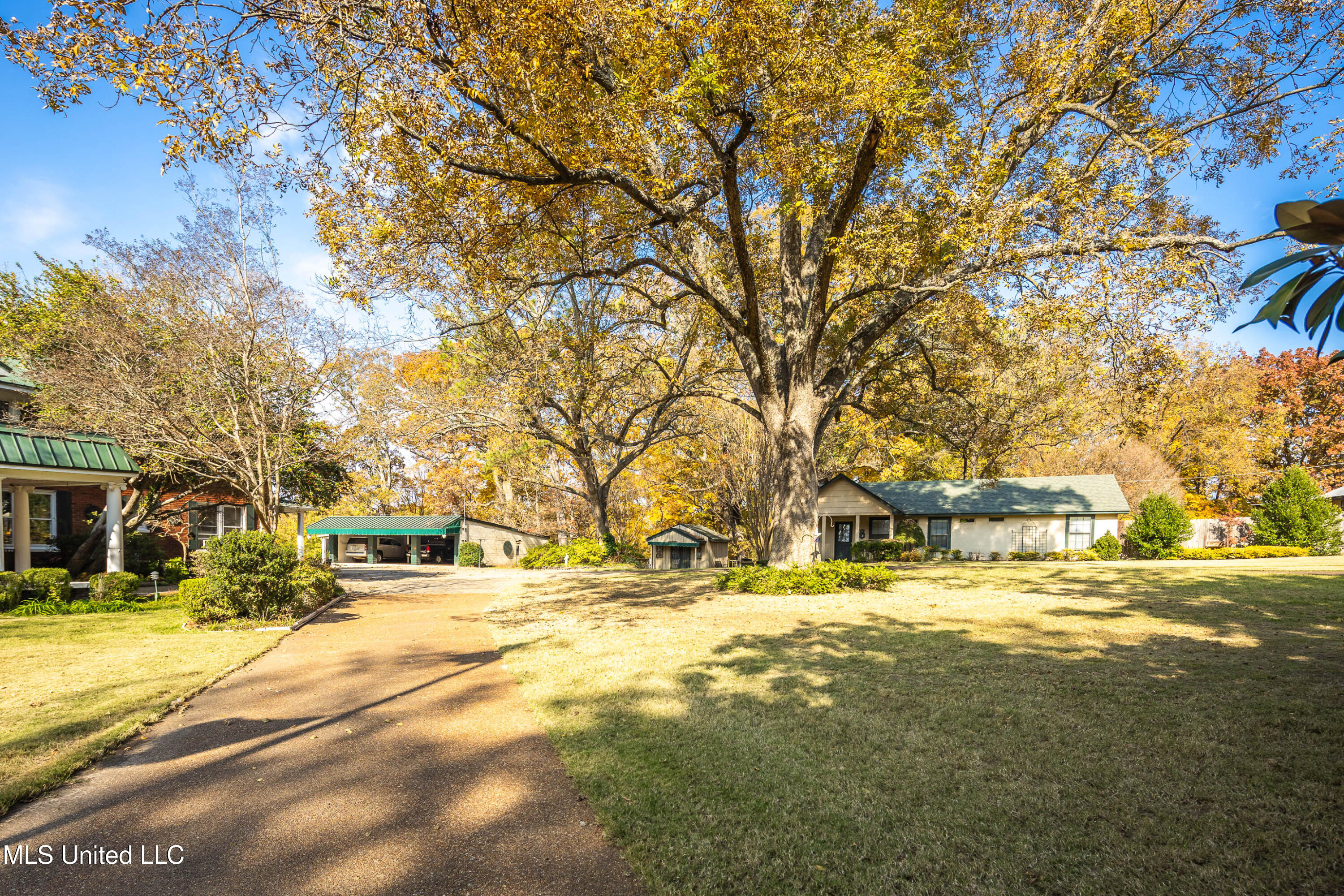 8000 Austin Road Property Photo 51