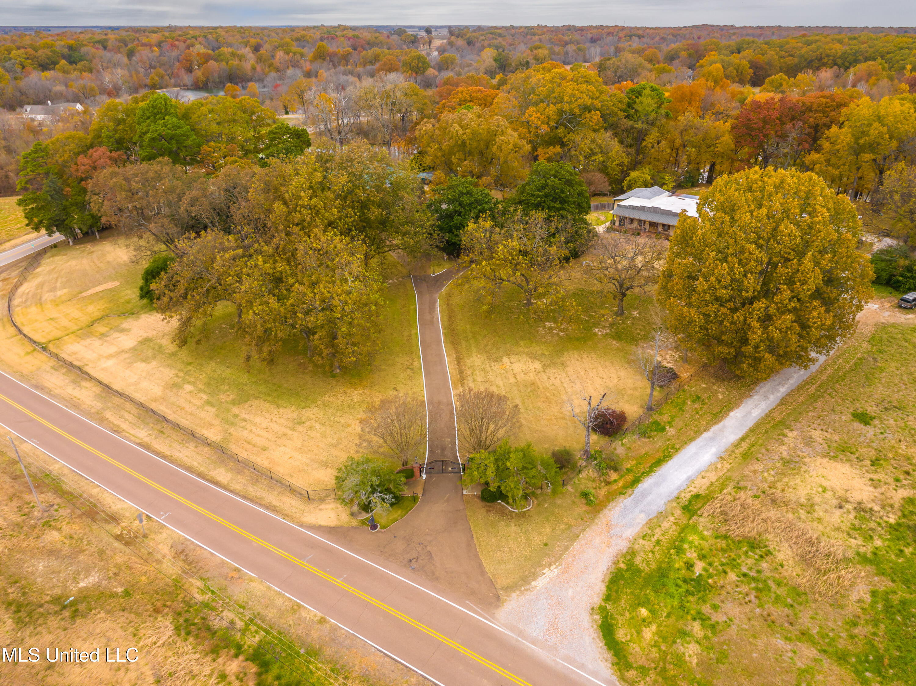 8000 Austin Road Property Photo 70